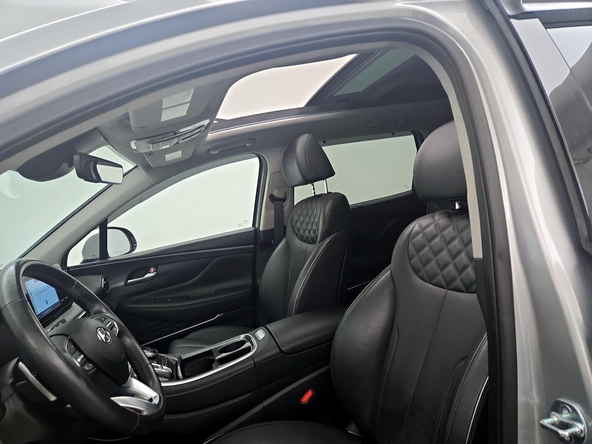 Thumbnail: 2023 Hyundai Santa Fe - 20