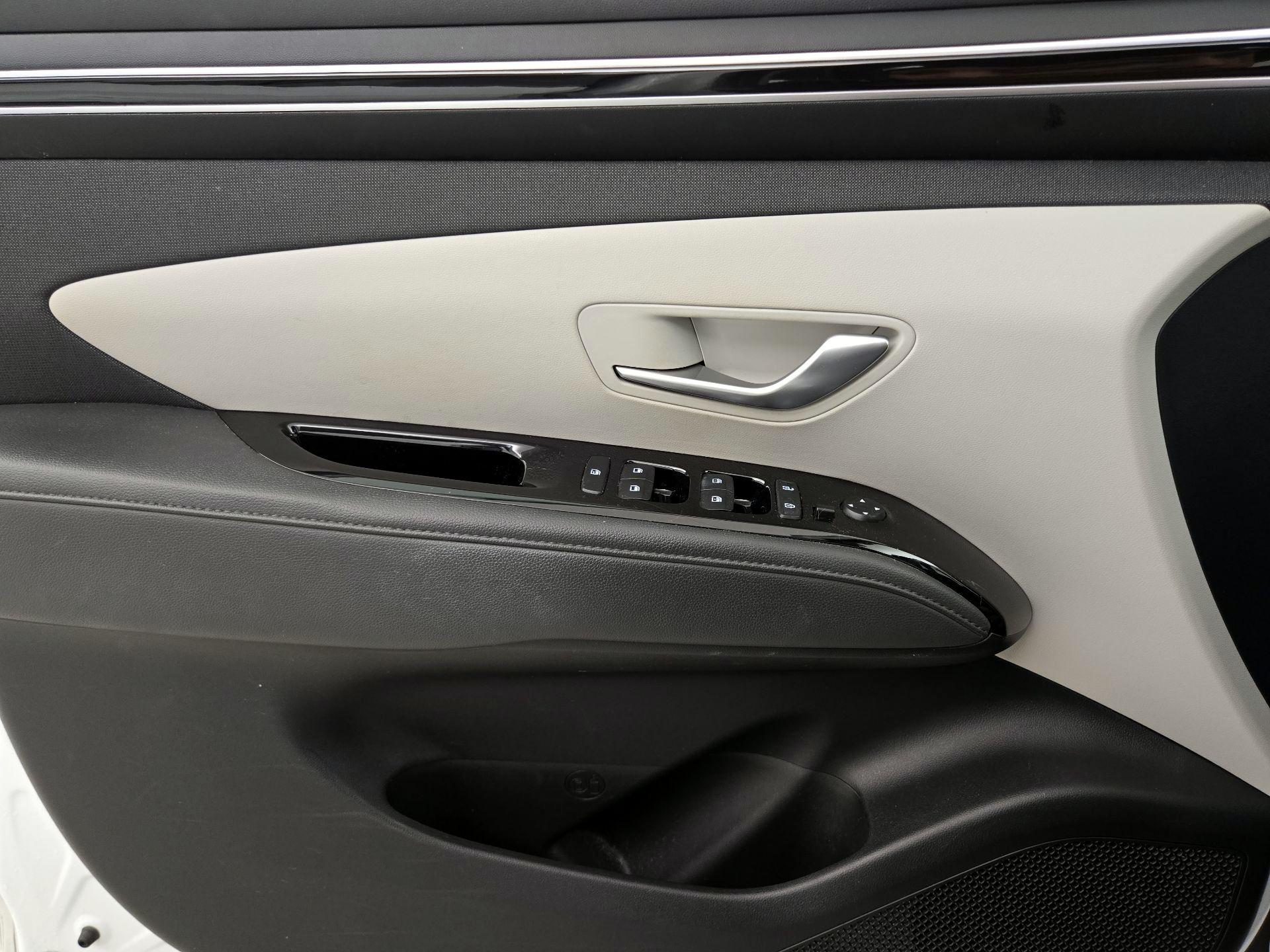 Thumbnail: 2022 Hyundai Tucson - 12