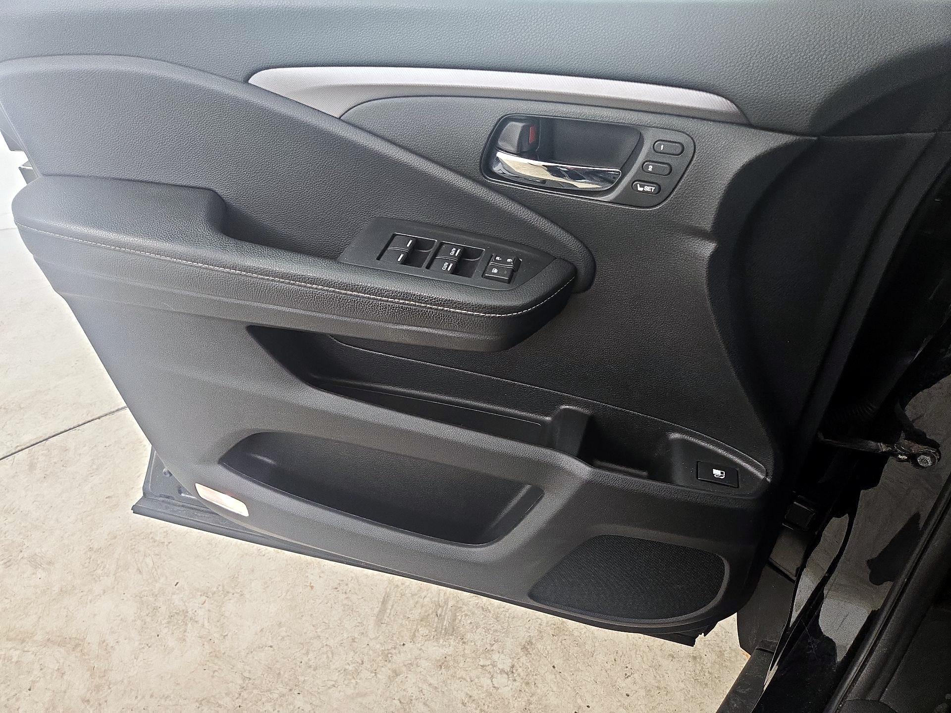 Thumbnail: 2022 Honda Ridgeline - 12