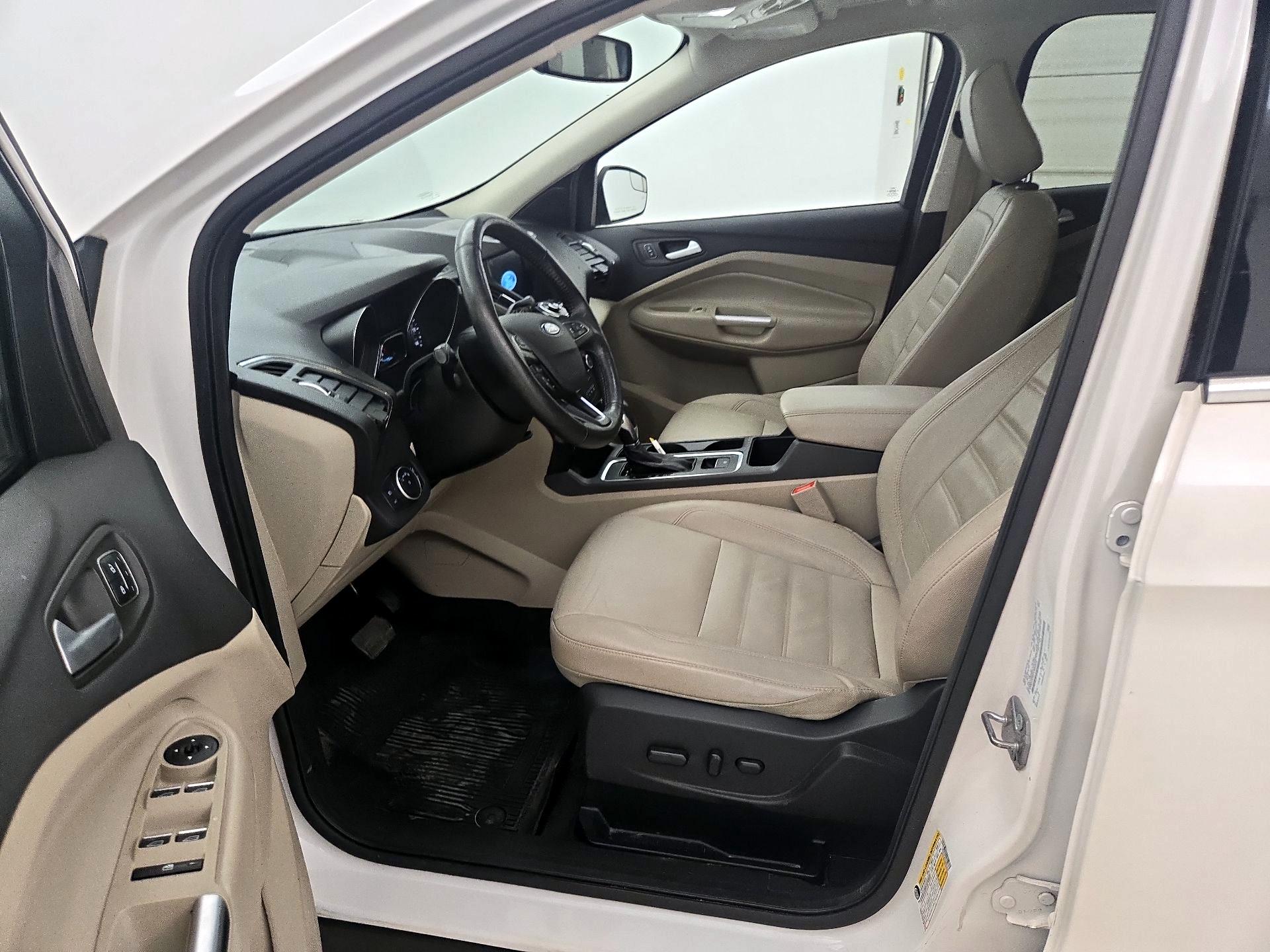 Thumbnail: 2018 Ford Escape - 11