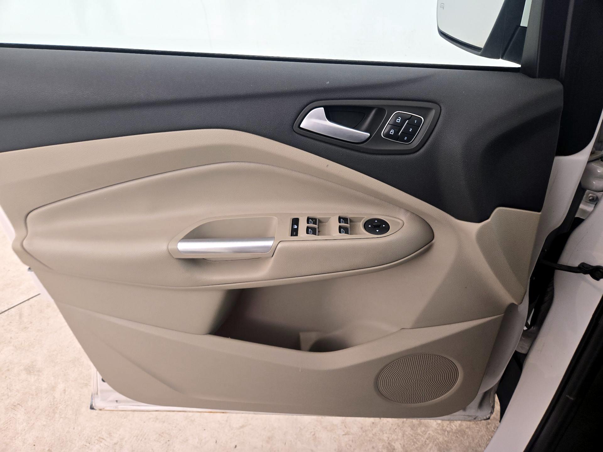 Thumbnail: 2018 Ford Escape - 12