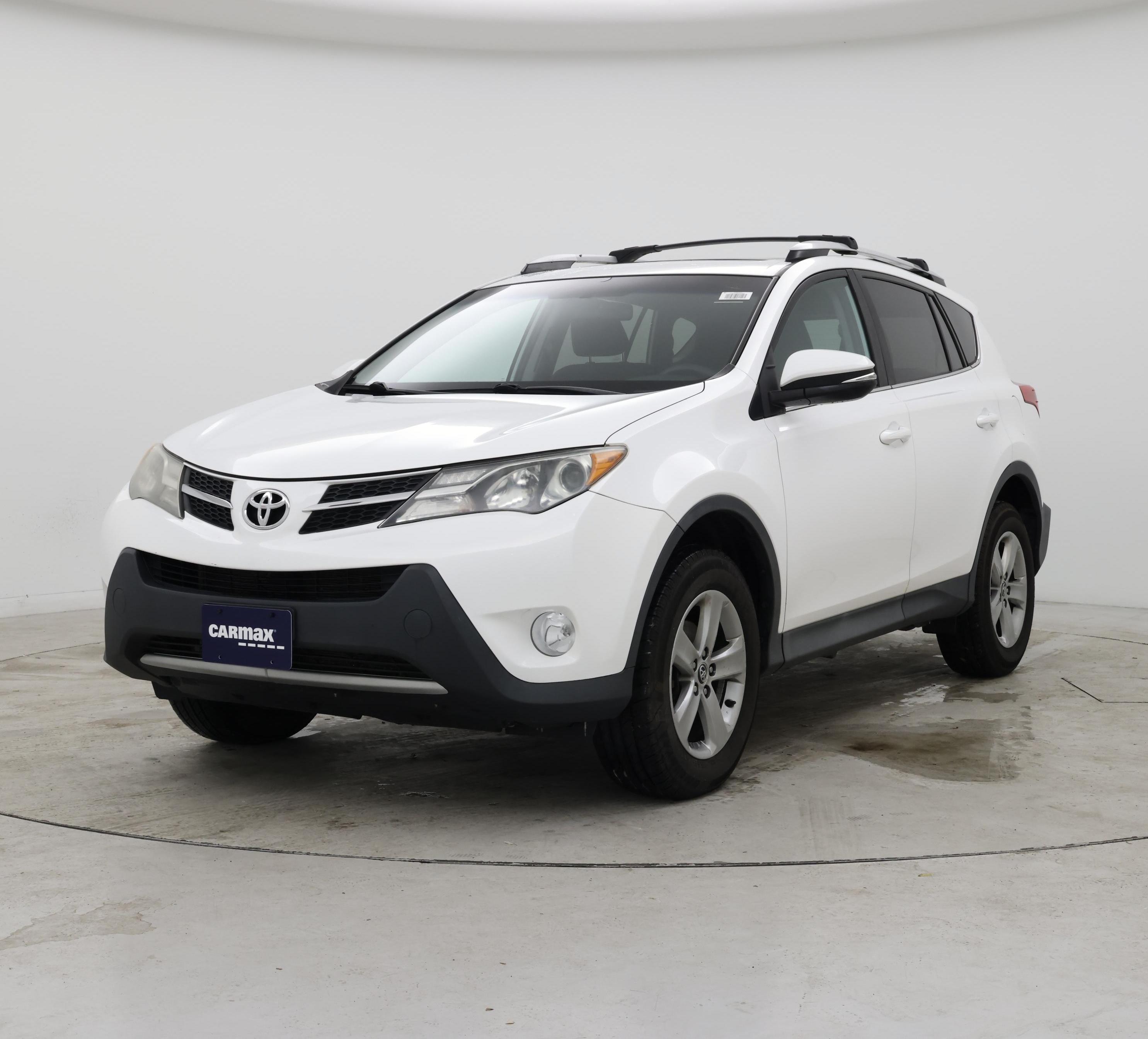 Thumbnail: 2015 Toyota RAV4 - 4