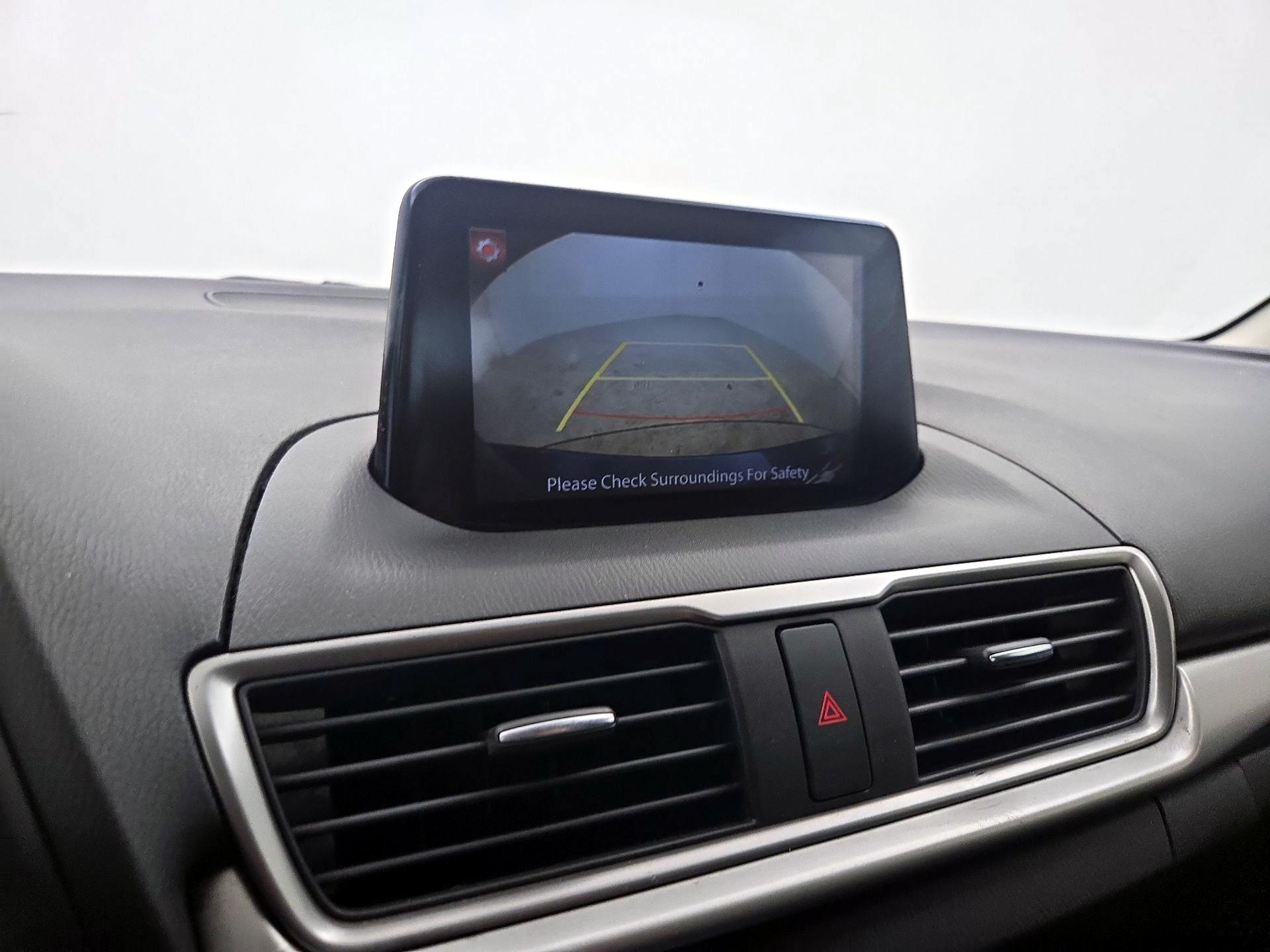 Thumbnail: 2018 Mazda Mazda3 - 14