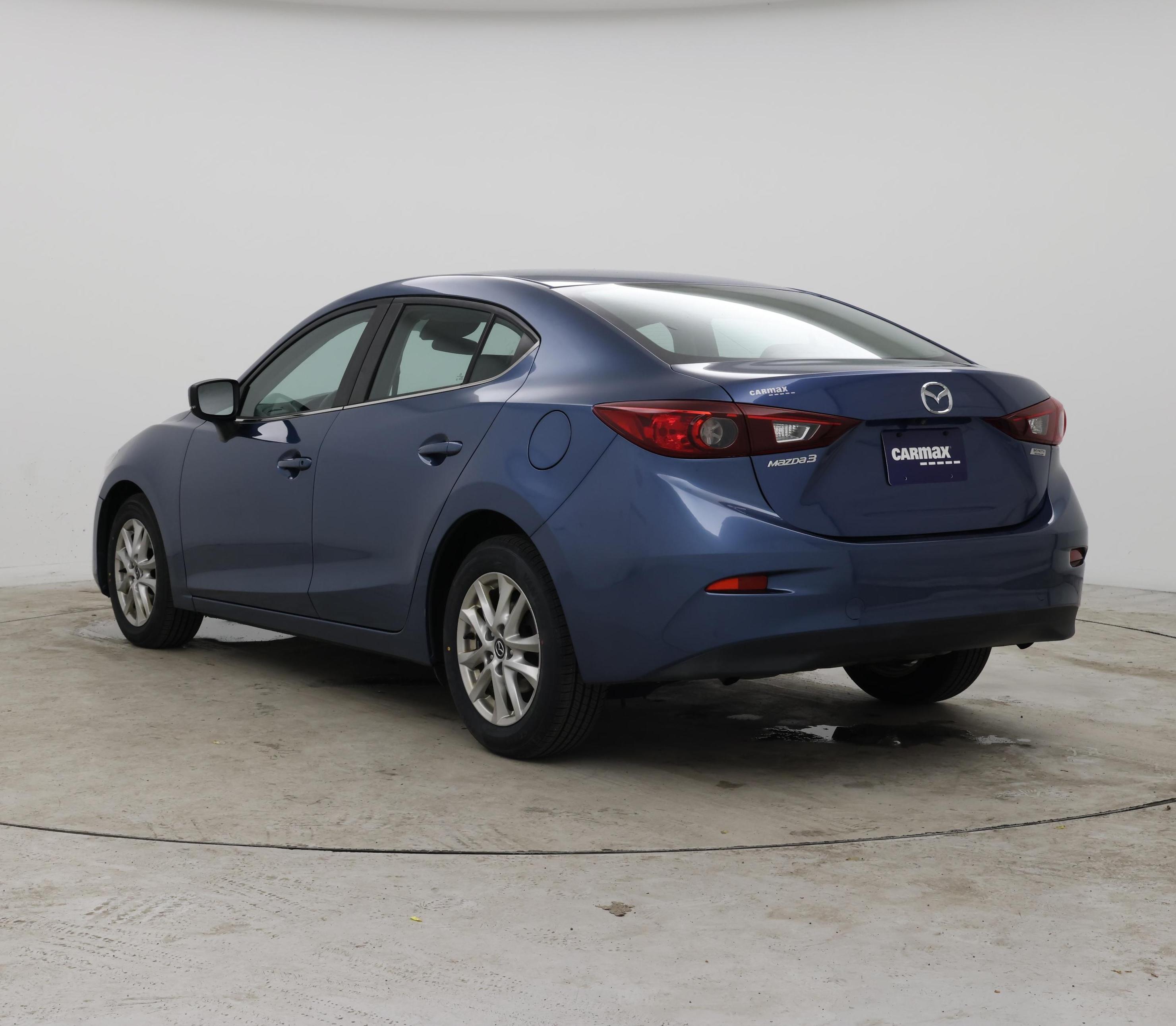 Thumbnail: 2018 Mazda Mazda3 - 2