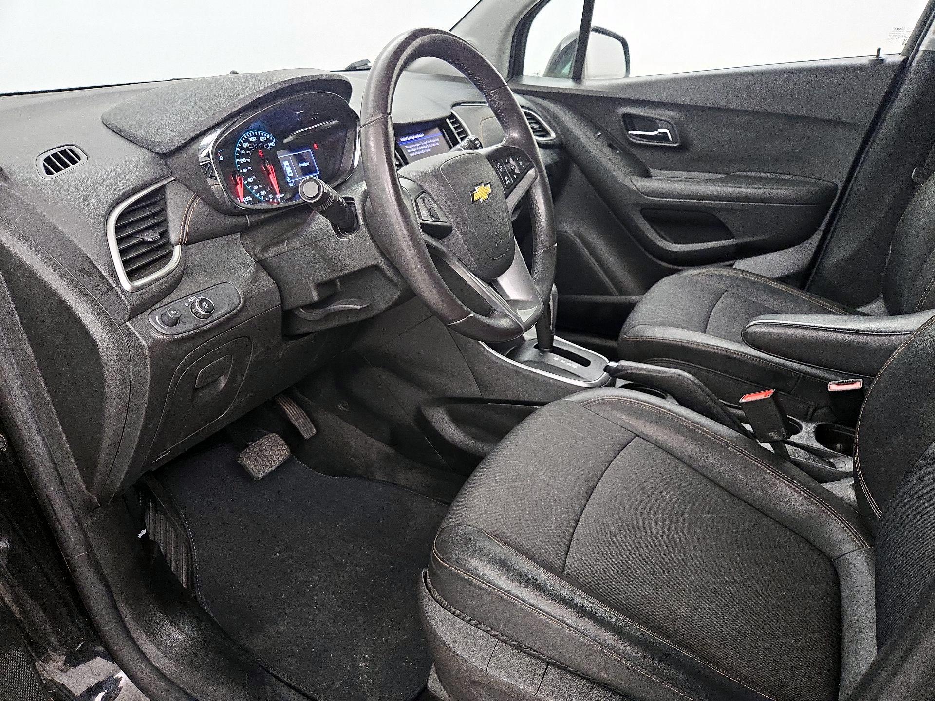 Thumbnail: 2020 Chevrolet Trax - 11