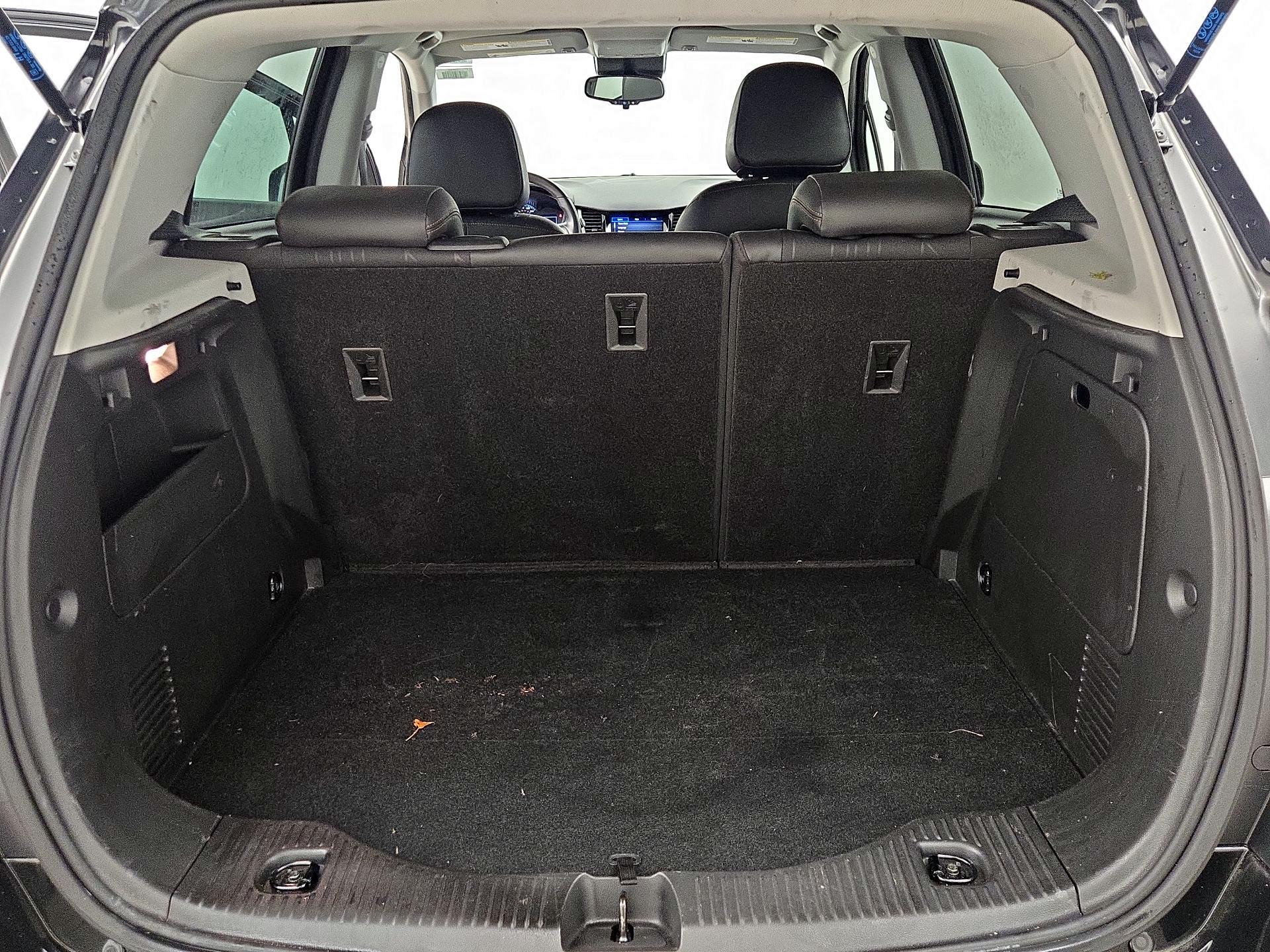 Thumbnail: 2020 Chevrolet Trax - 20