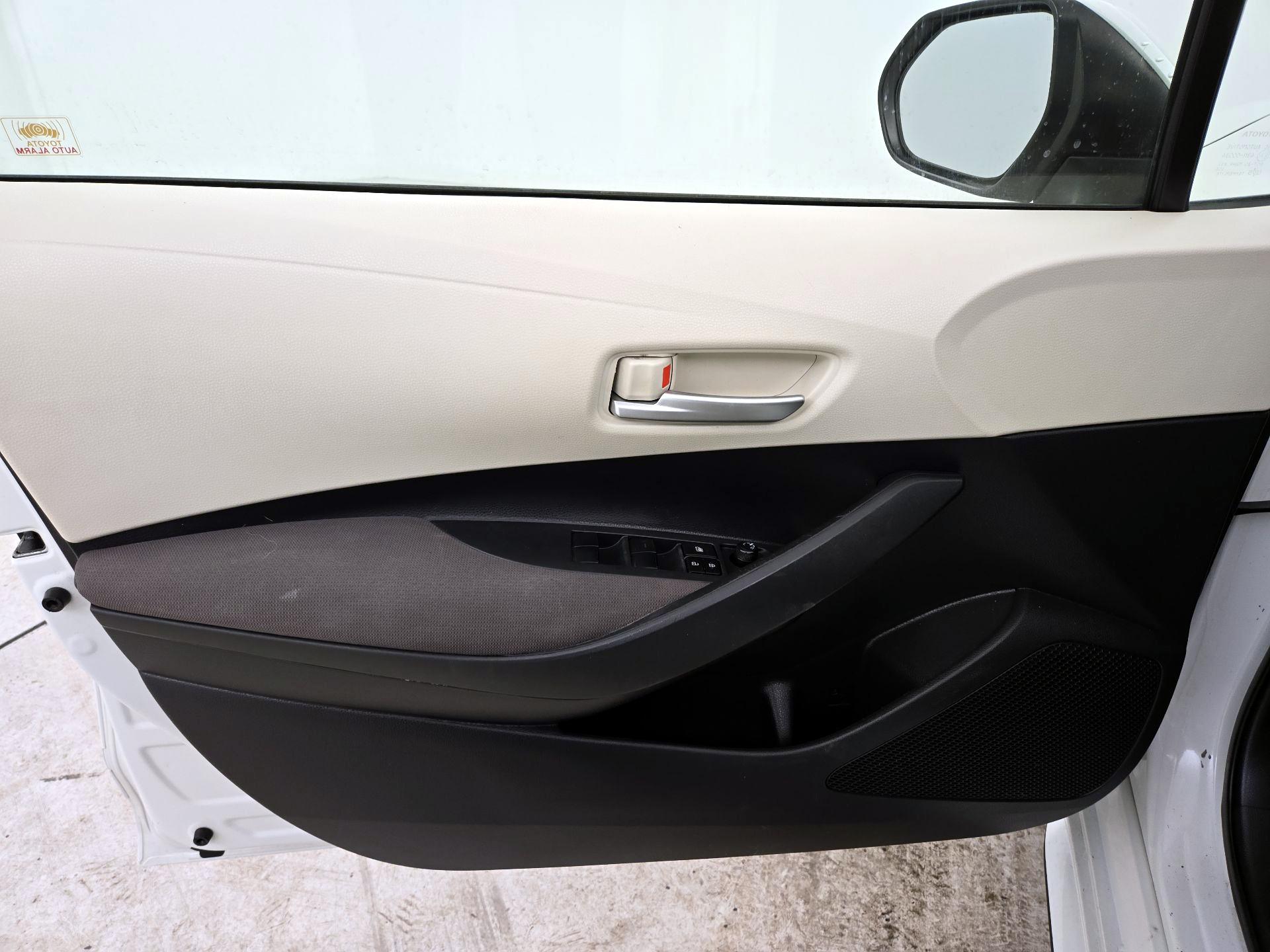 Thumbnail: 2020 Toyota Corolla - 12