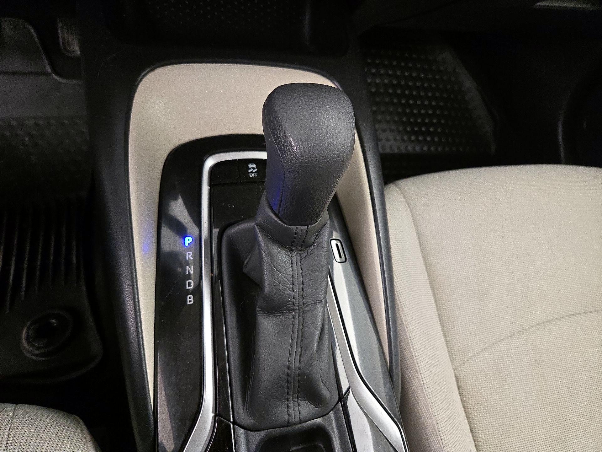 Thumbnail: 2020 Toyota Corolla - 17