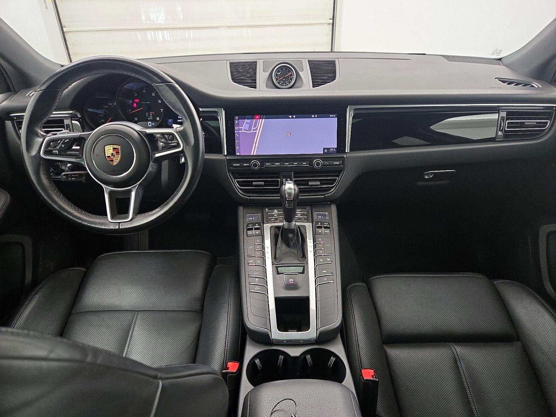 Thumbnail: 2019 Porsche Macan - 9