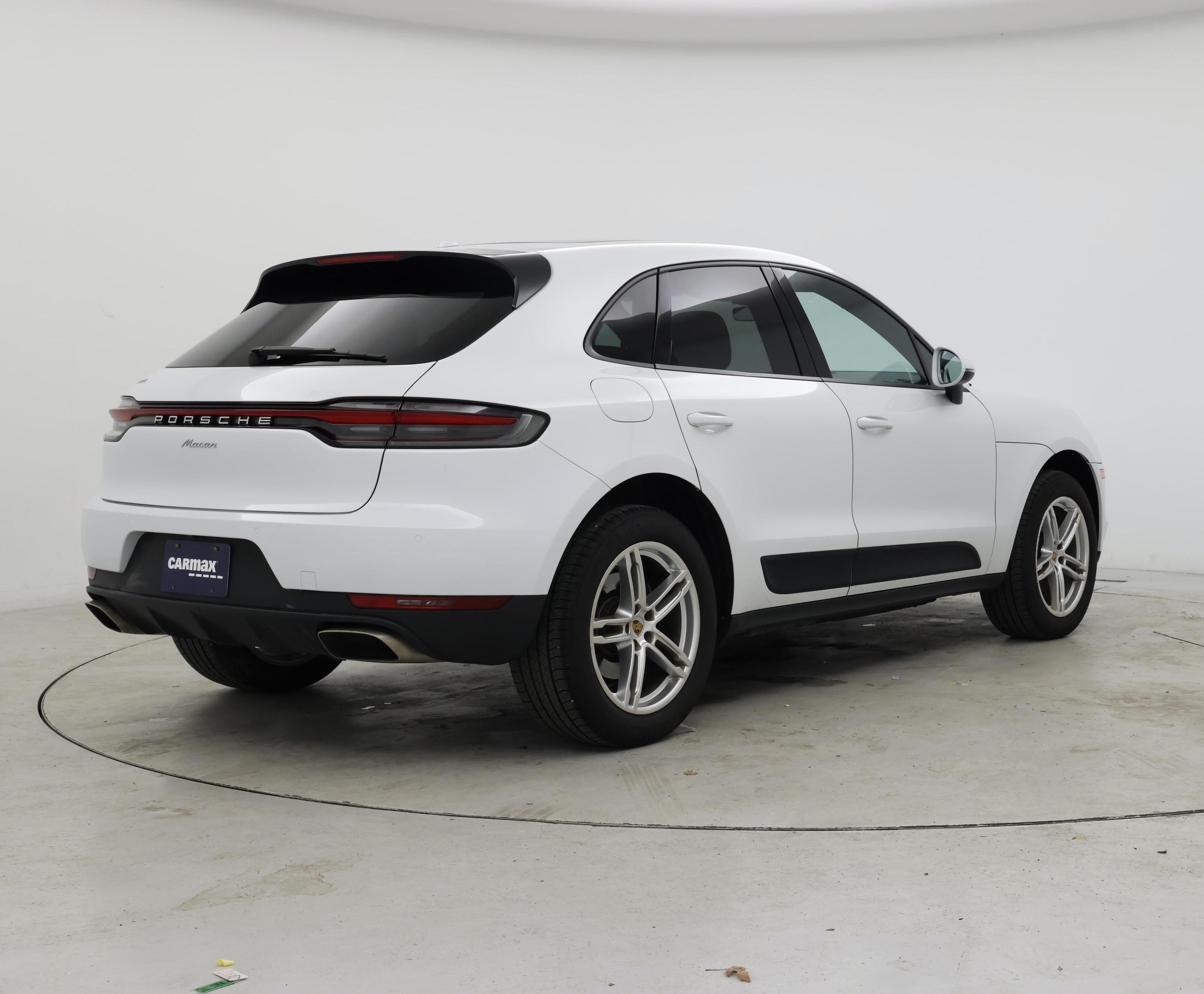 Thumbnail: 2019 Porsche Macan - 8