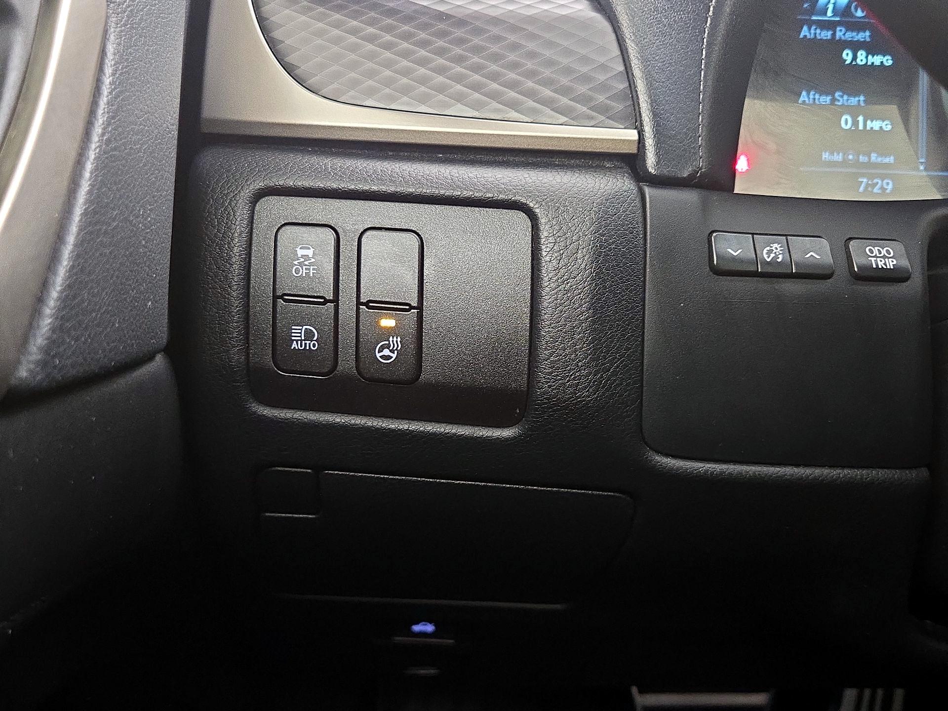 Thumbnail: 2018 Lexus GS - 13