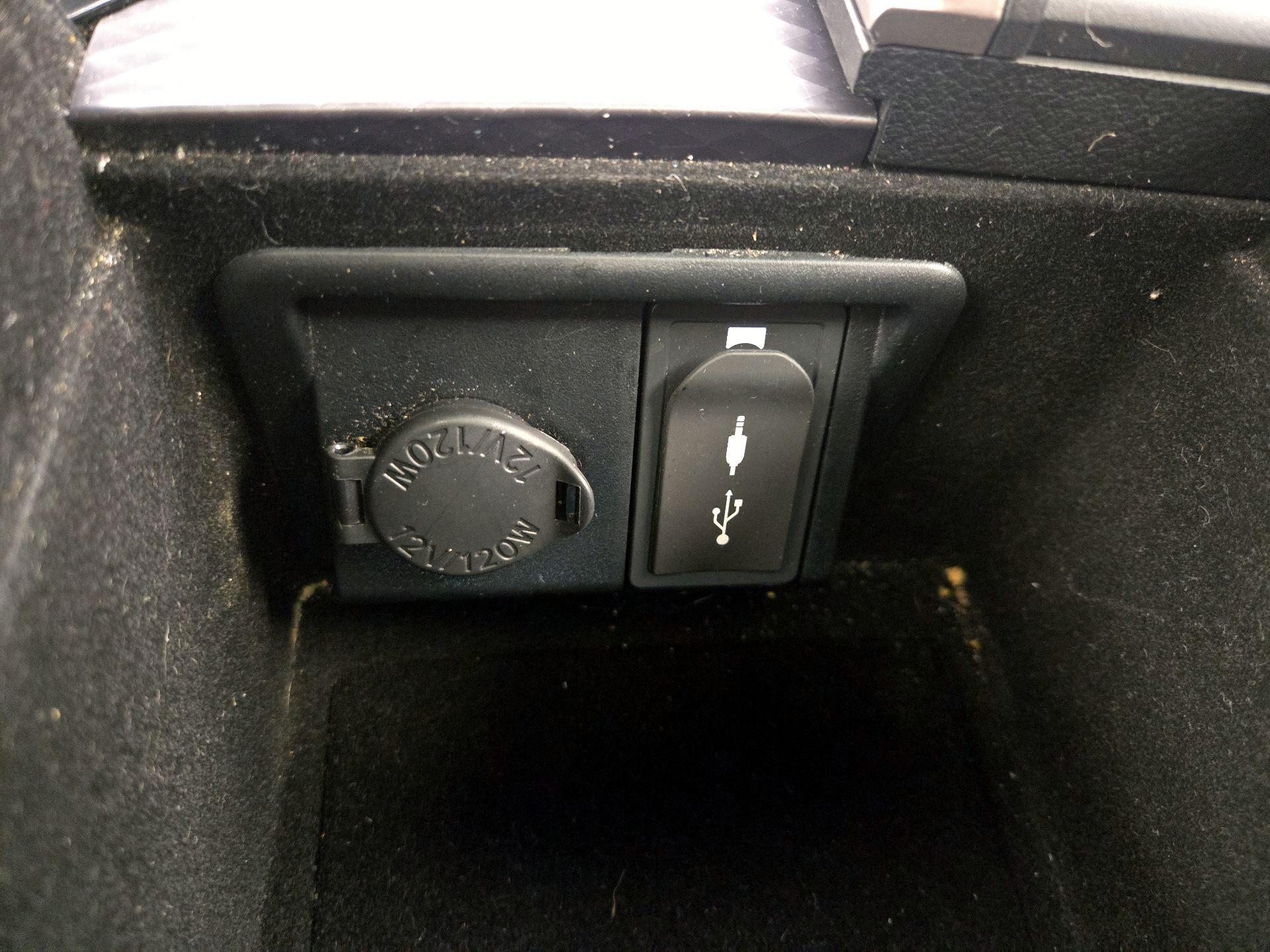 Thumbnail: 2018 Lexus GS - 19