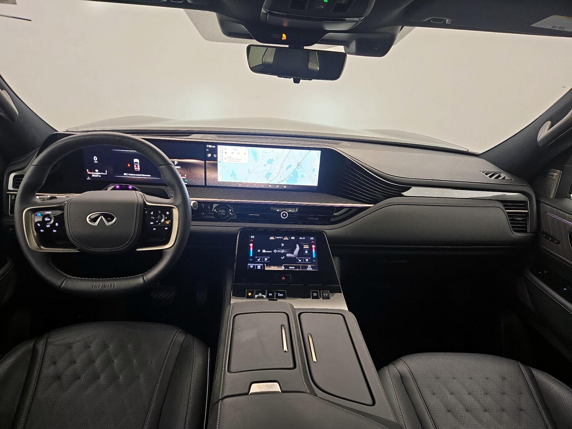 Thumbnail: 2025 INFINITI QX80 - 9