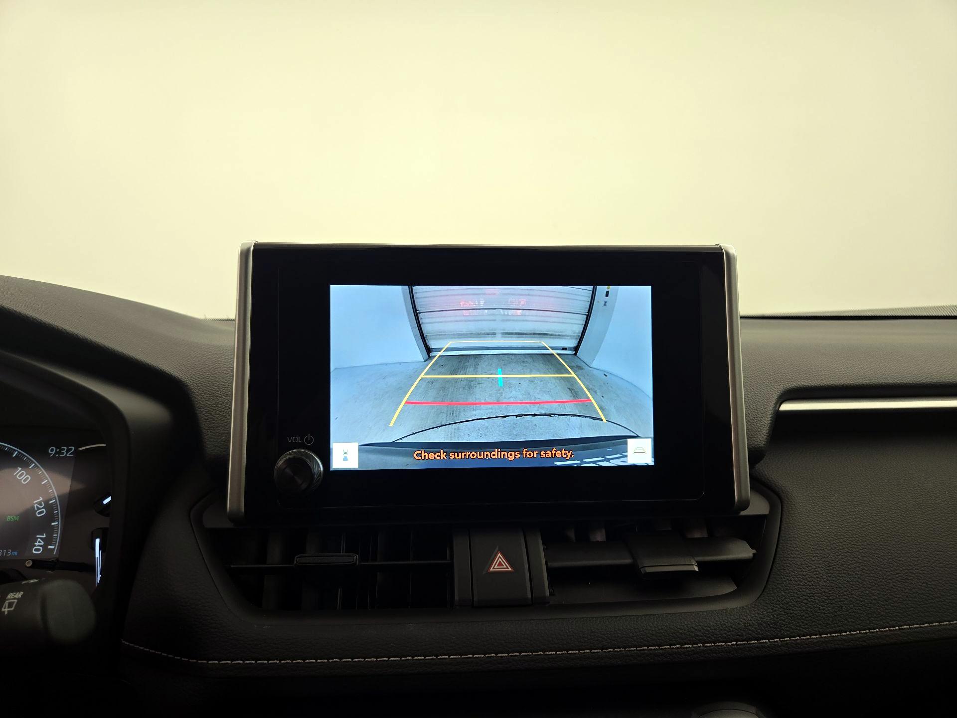 Thumbnail: 2025 Toyota RAV4 - 14