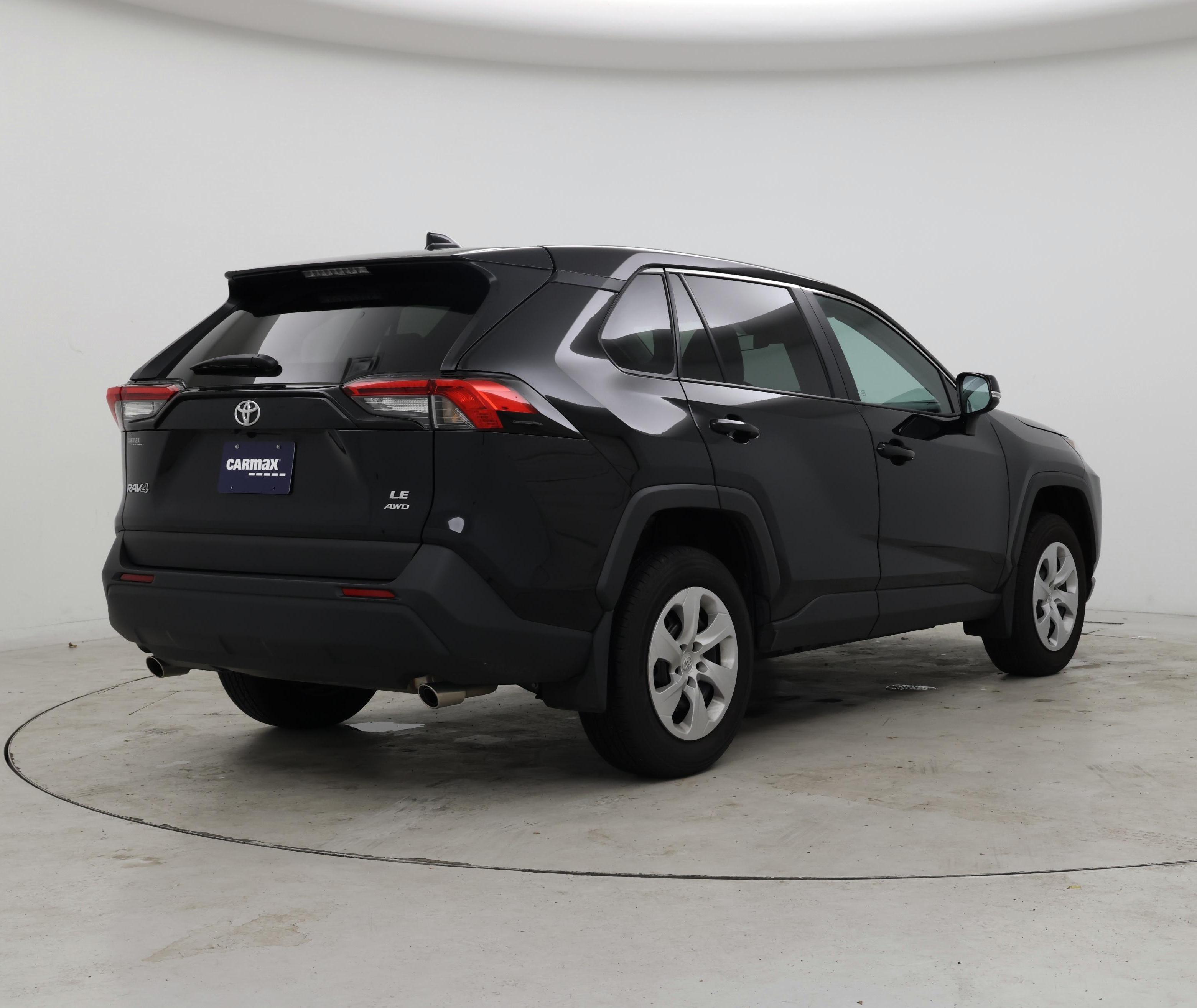 Thumbnail: 2025 Toyota RAV4 - 8