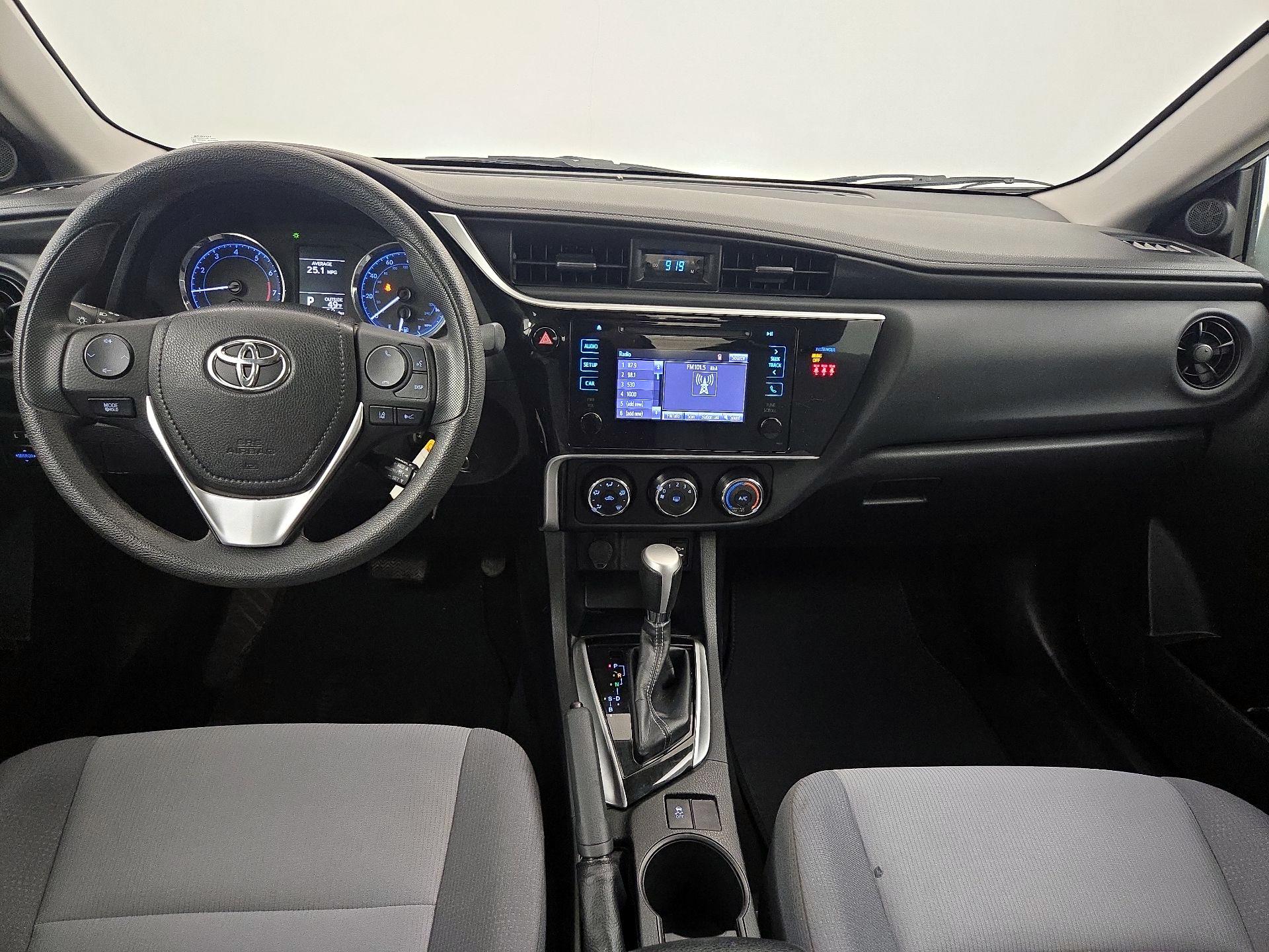 Thumbnail: 2018 Toyota Corolla - 9