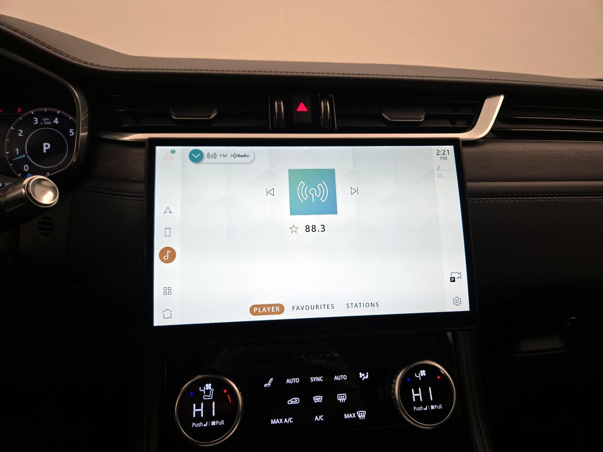 Thumbnail: 2021 Jaguar F-Pace - 15