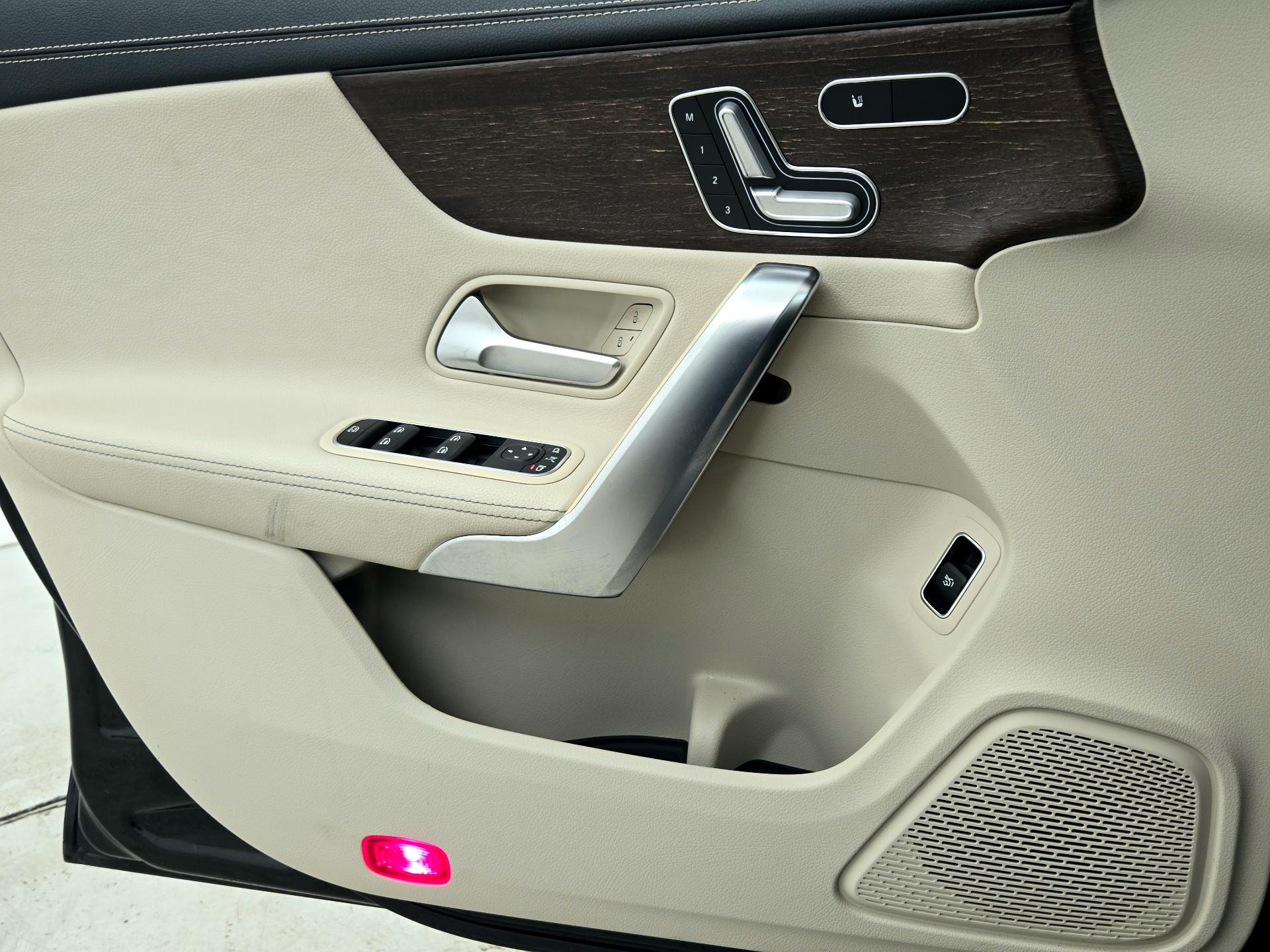 Thumbnail: 2020 Mercedes-Benz CLA - 12