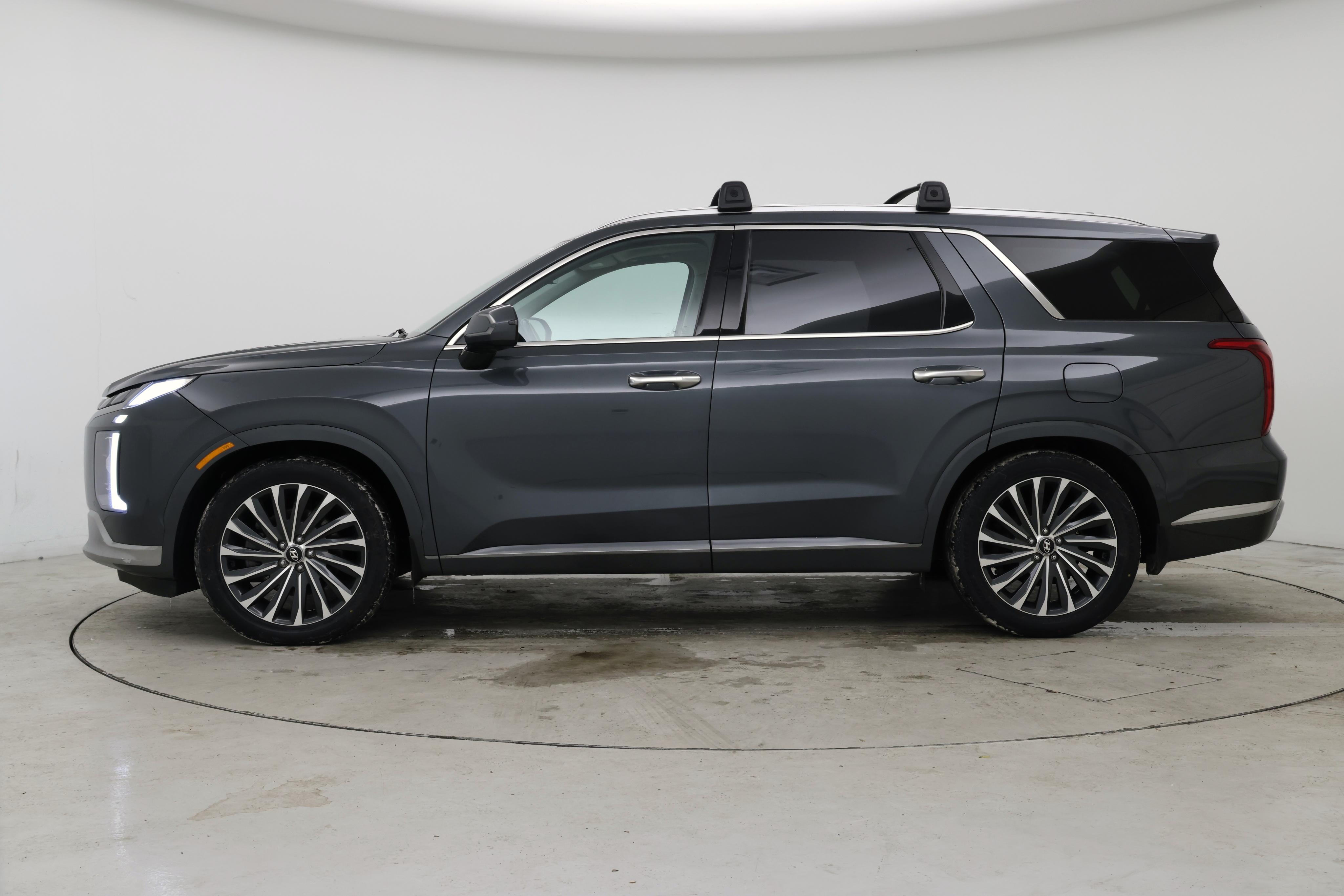 Thumbnail: 2023 Hyundai Palisade - 3