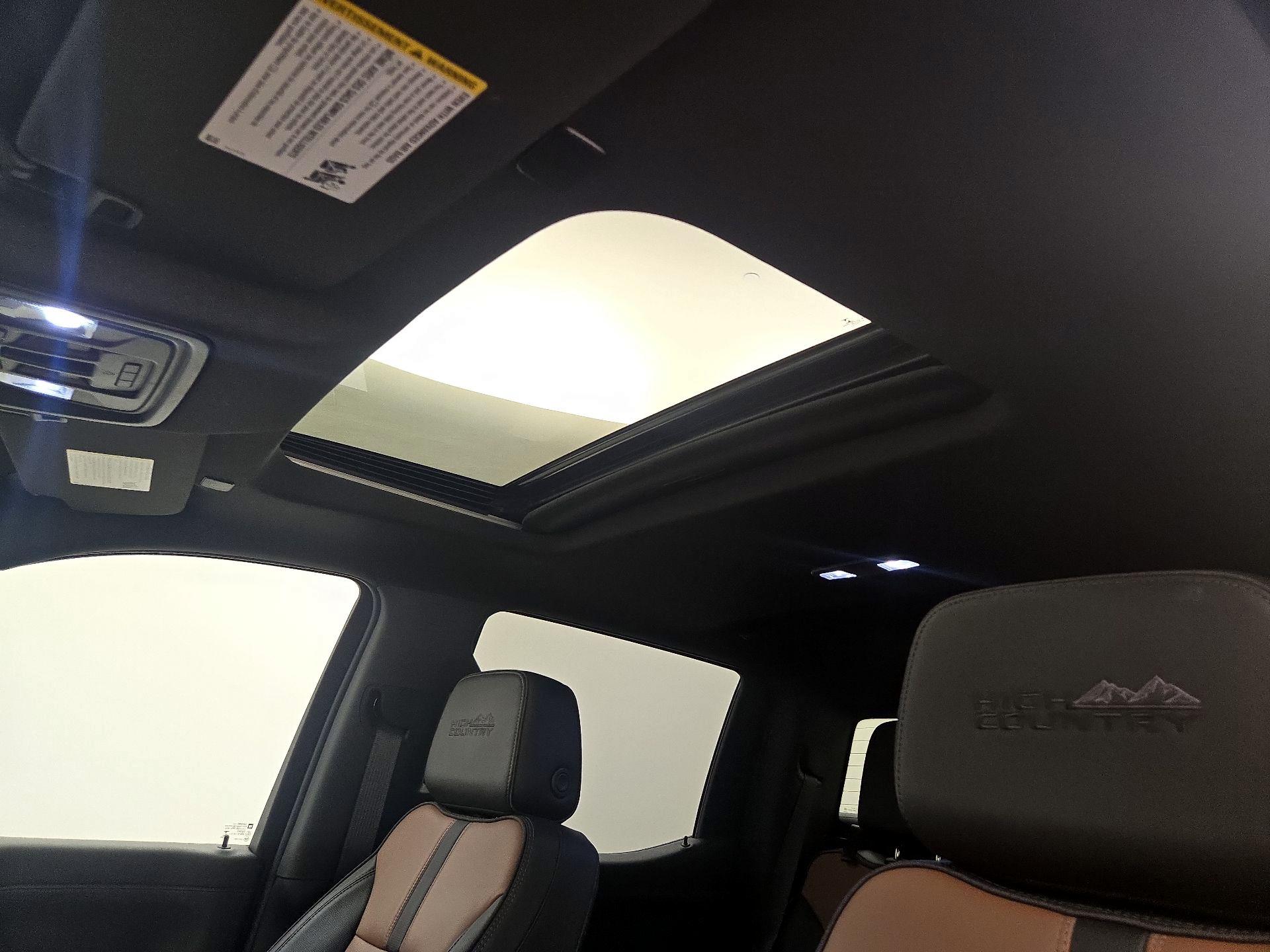 Thumbnail: 2022 Chevrolet Silverado 1500 - 19