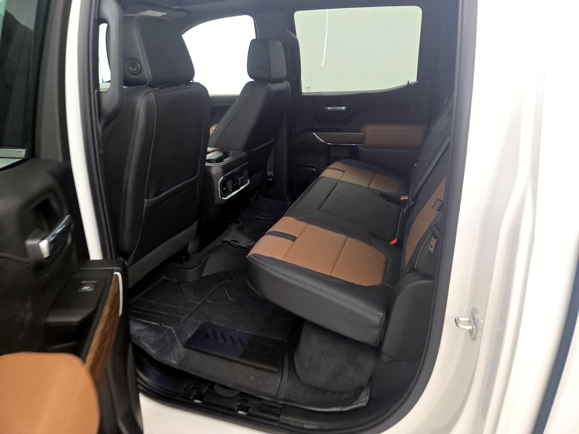 Thumbnail: 2022 Chevrolet Silverado 1500 - 20