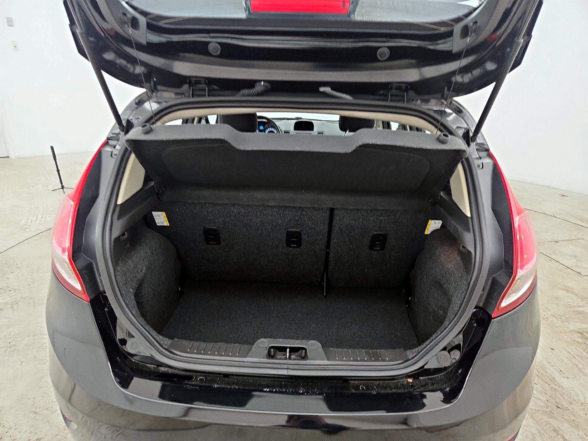 Thumbnail: 2018 Ford Fiesta - 20