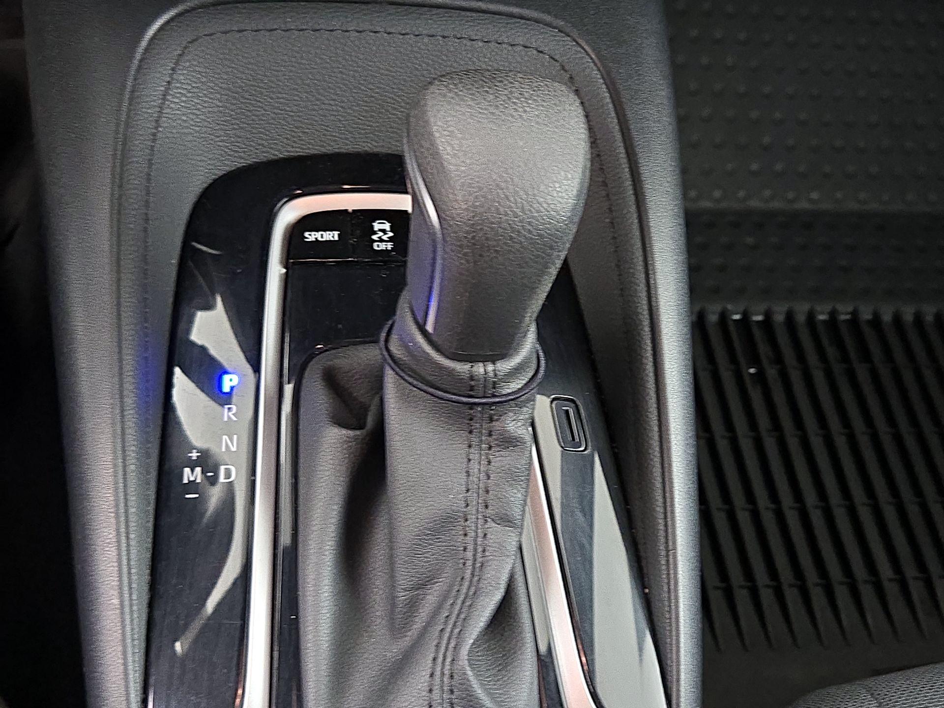 Thumbnail: 2020 Toyota Corolla - 17