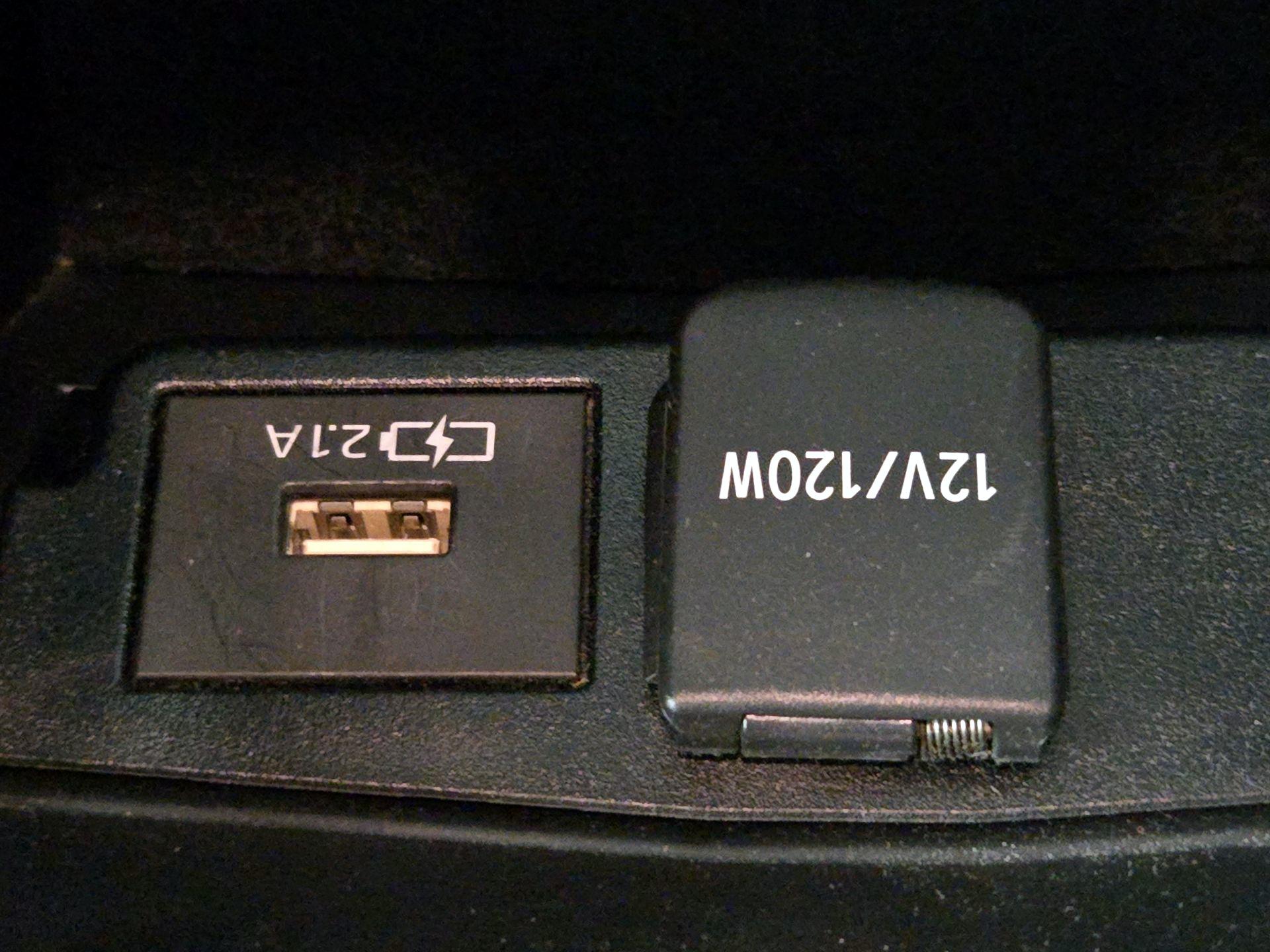 Thumbnail: 2020 Toyota Corolla - 18