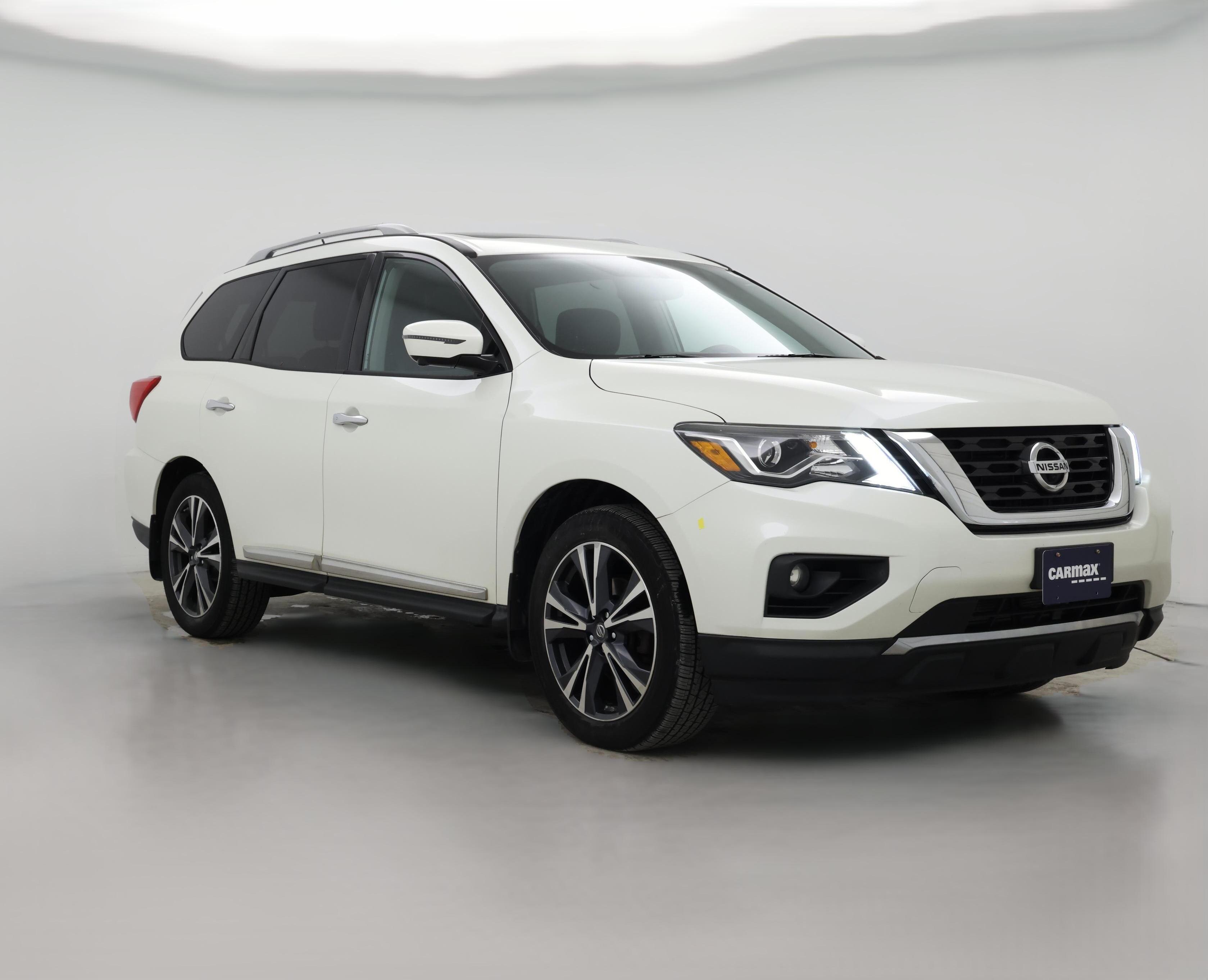 Thumbnail: 2017 Nissan Pathfinder - 1