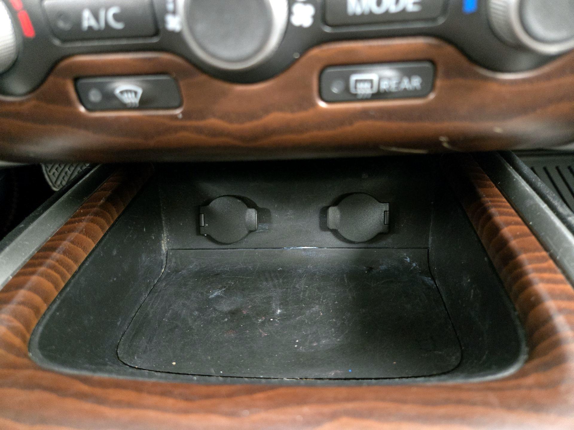 Thumbnail: 2017 Nissan Pathfinder - 19