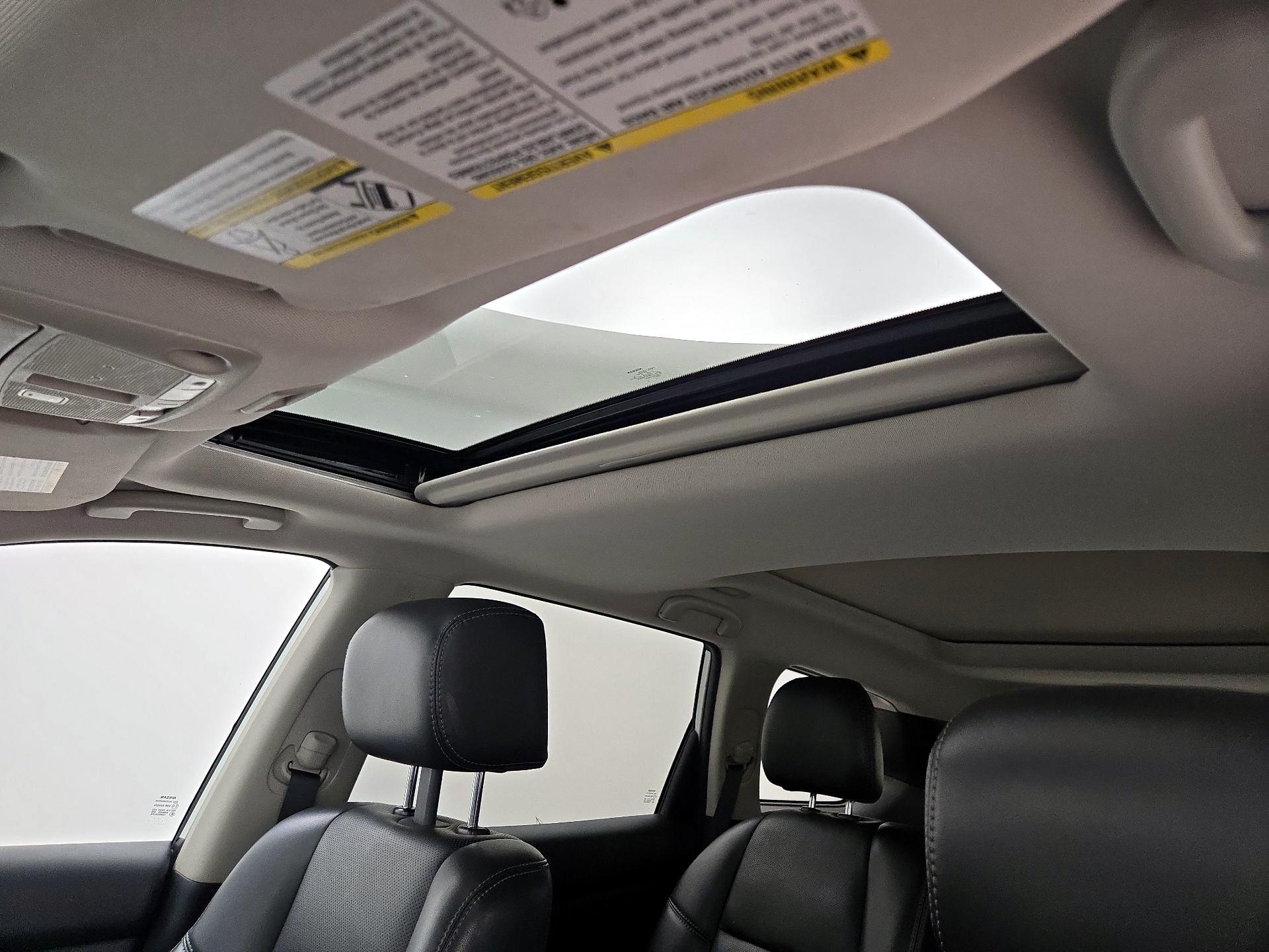 Thumbnail: 2017 Nissan Pathfinder - 20