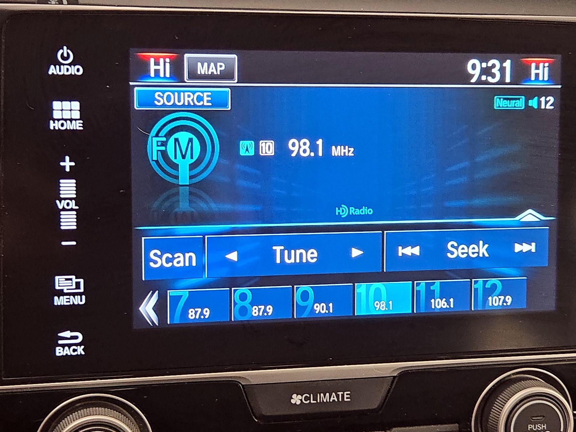 Thumbnail: 2016 Honda Civic - 16