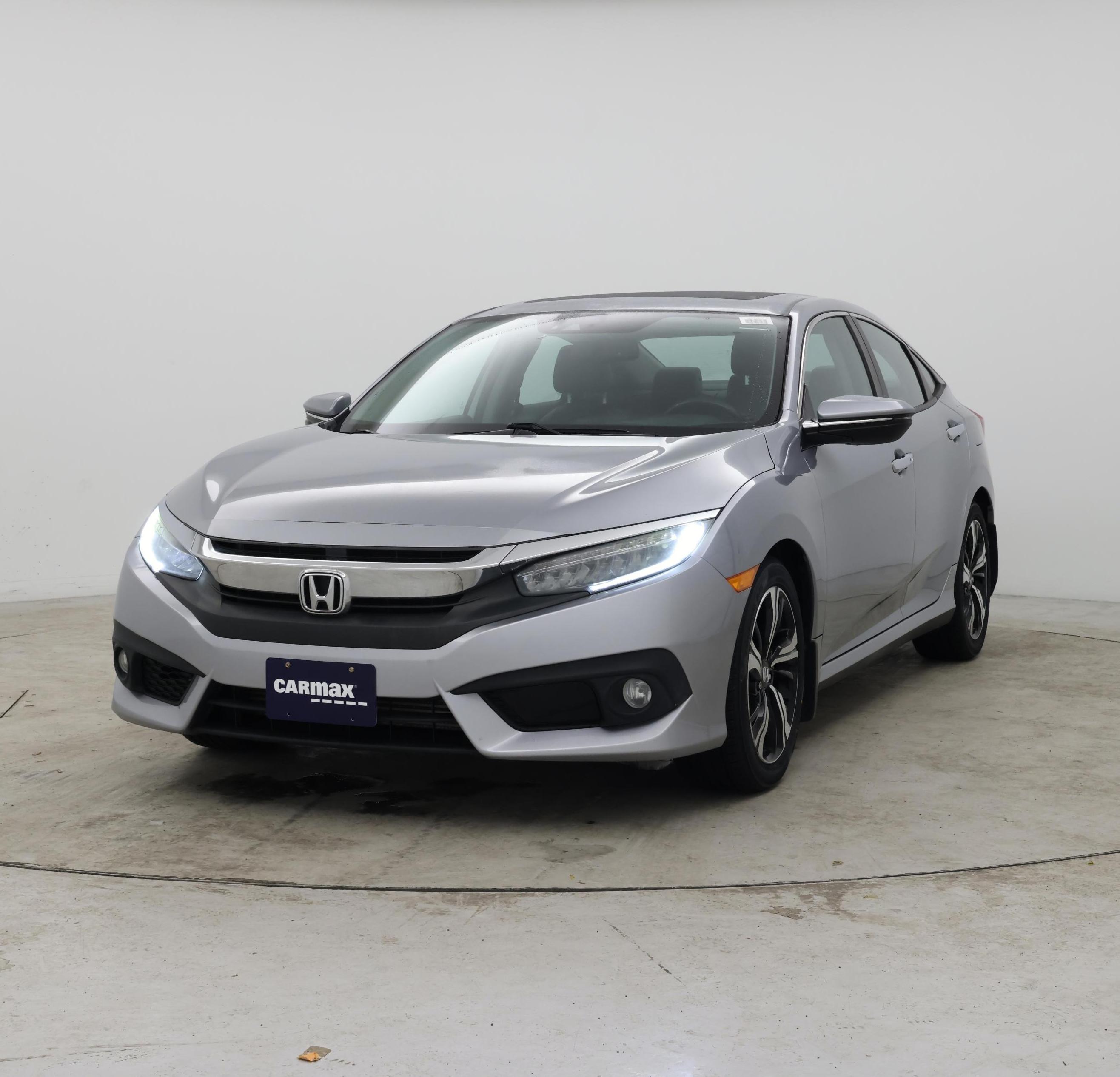Thumbnail: 2016 Honda Civic - 4
