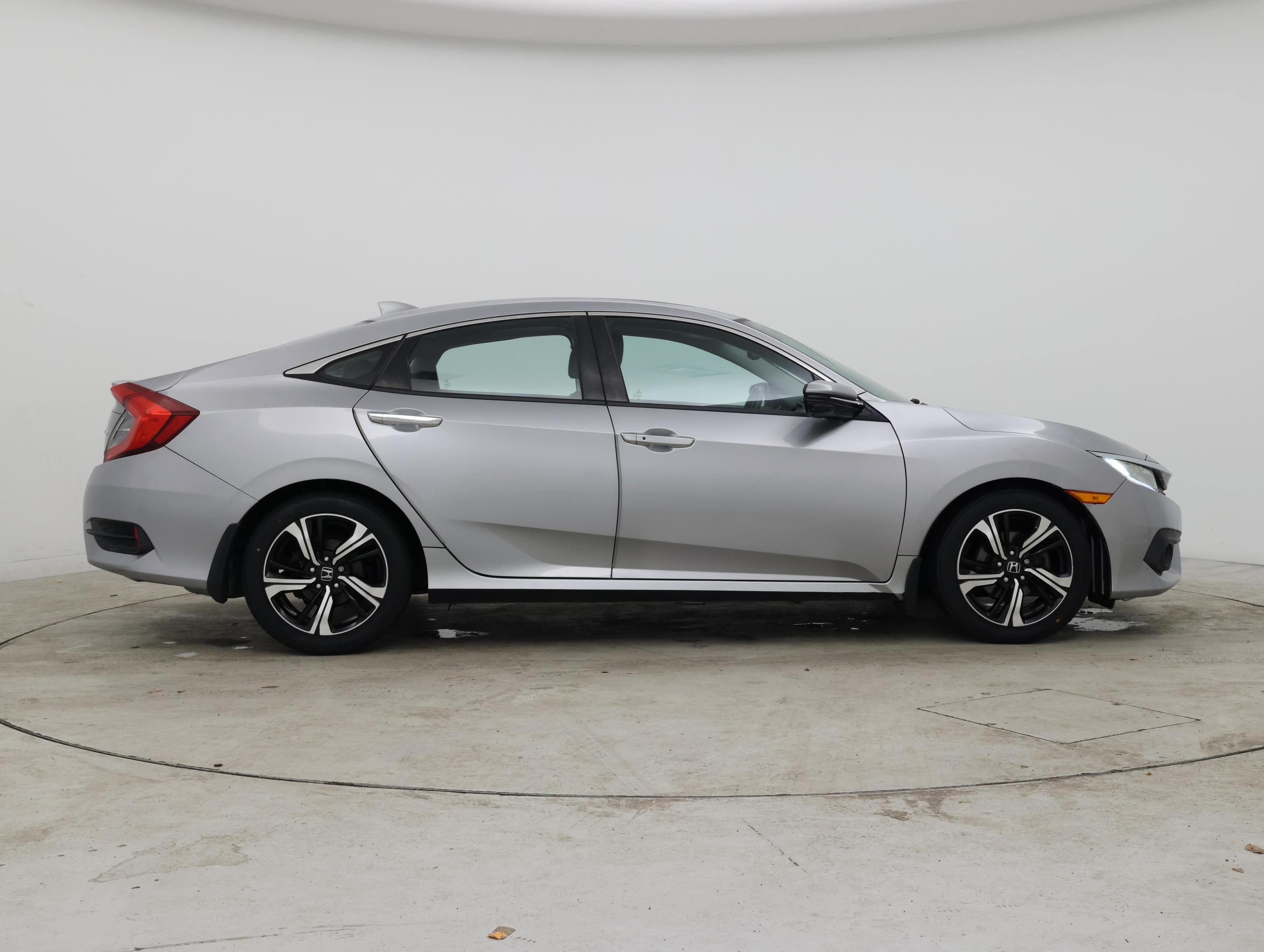 Thumbnail: 2016 Honda Civic - 7