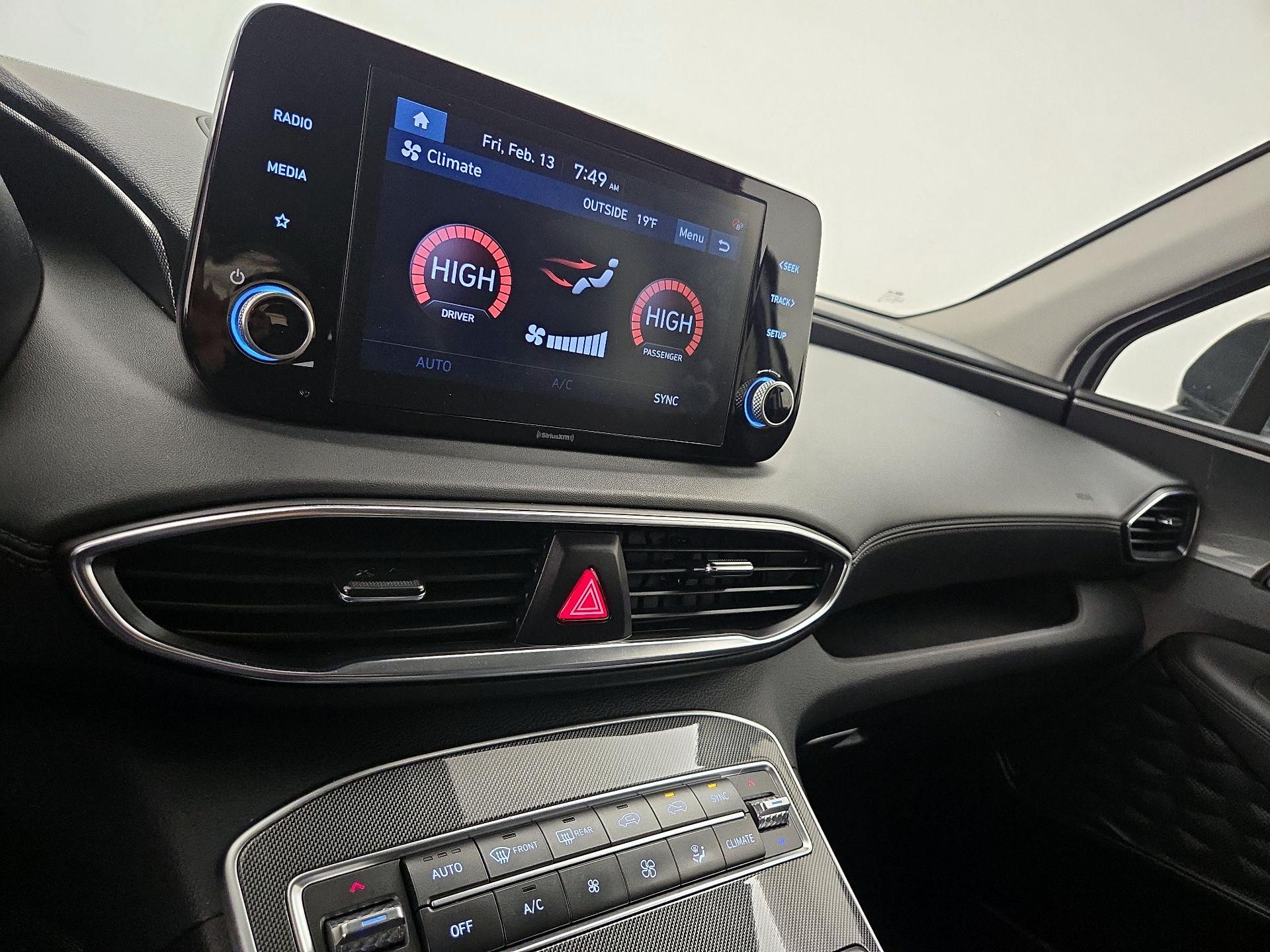 Thumbnail: 2022 Hyundai Santa Fe - 16