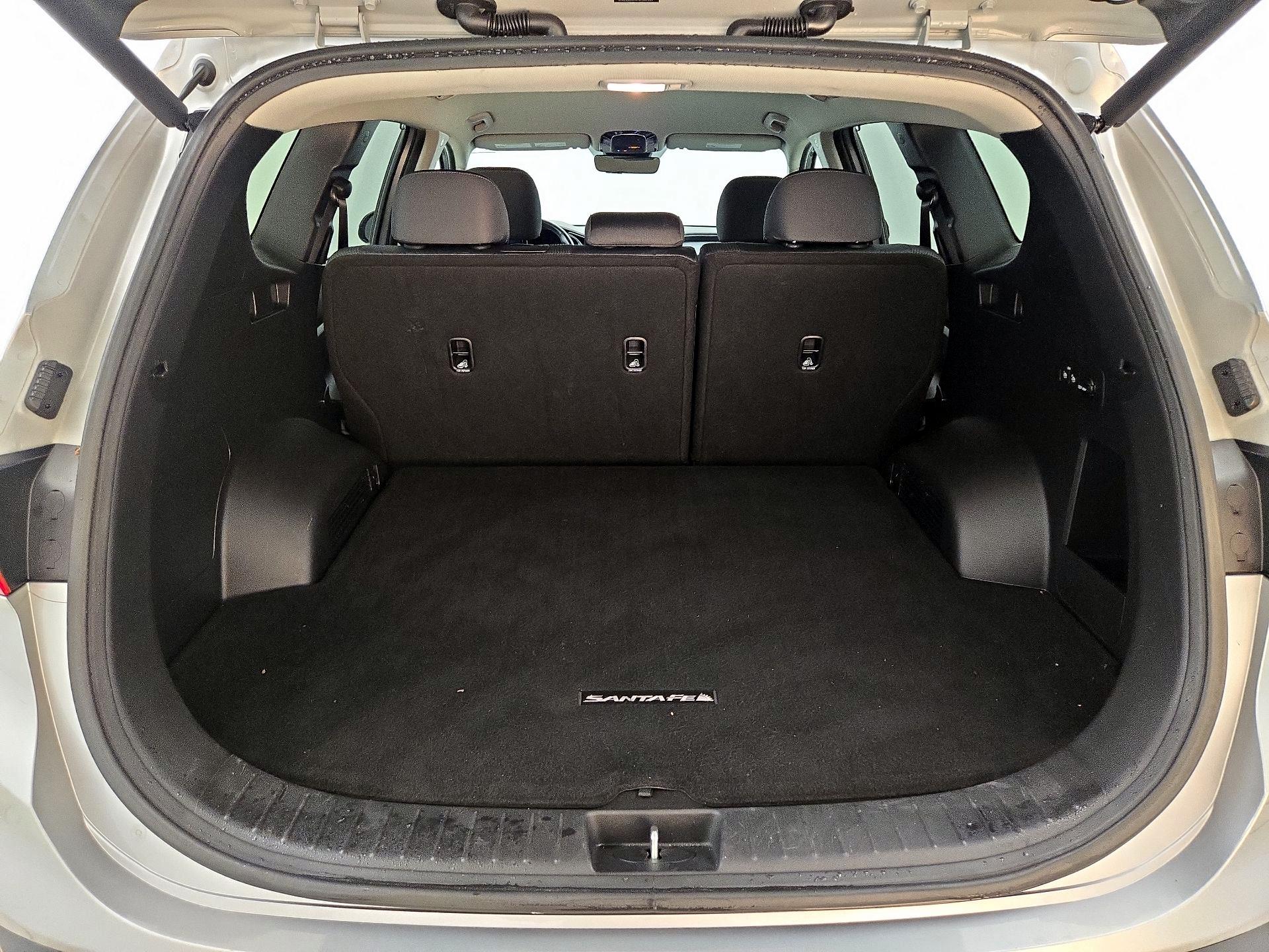 Thumbnail: 2022 Hyundai Santa Fe - 20