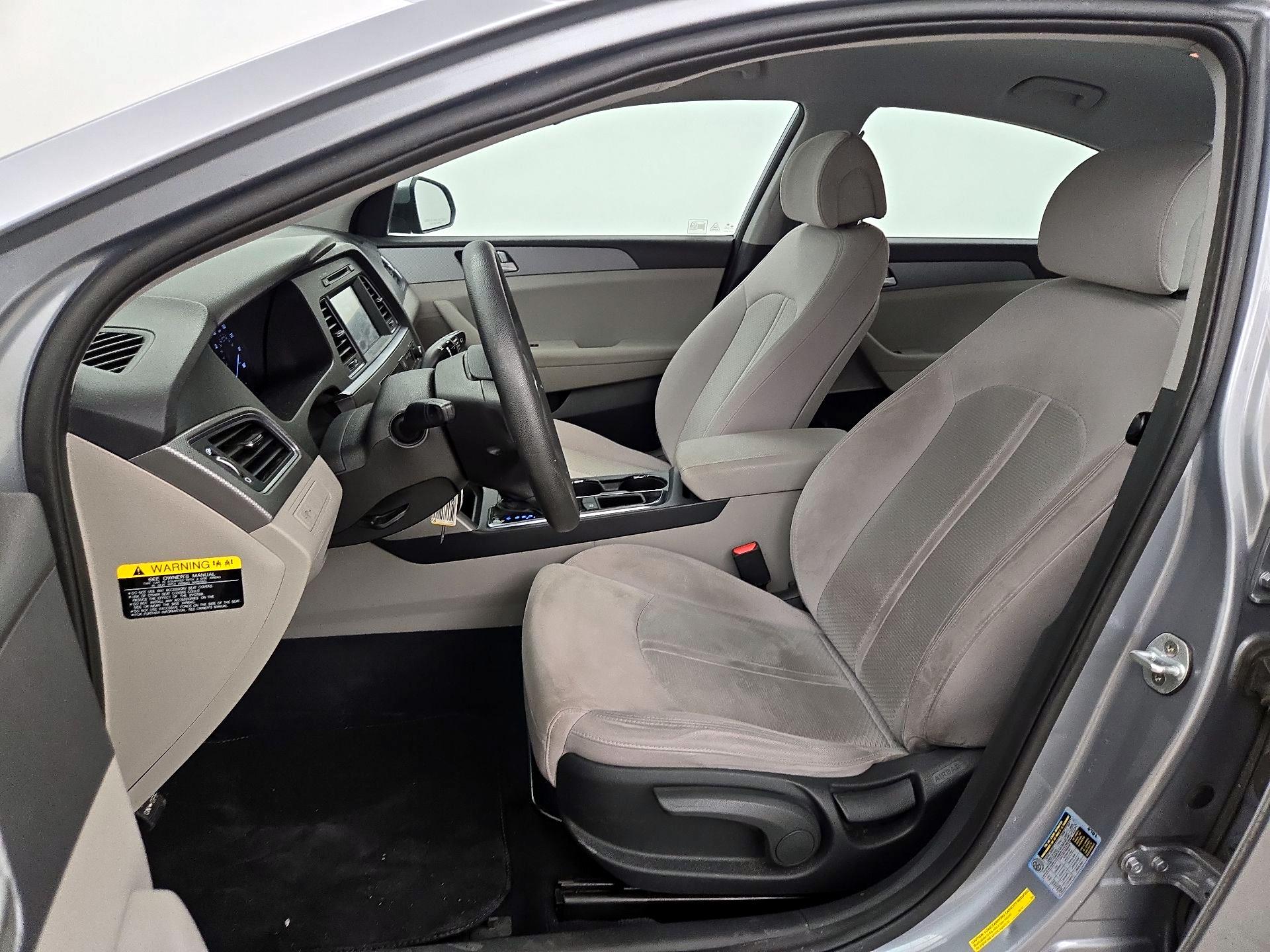 Thumbnail: 2017 Hyundai Sonata - 11