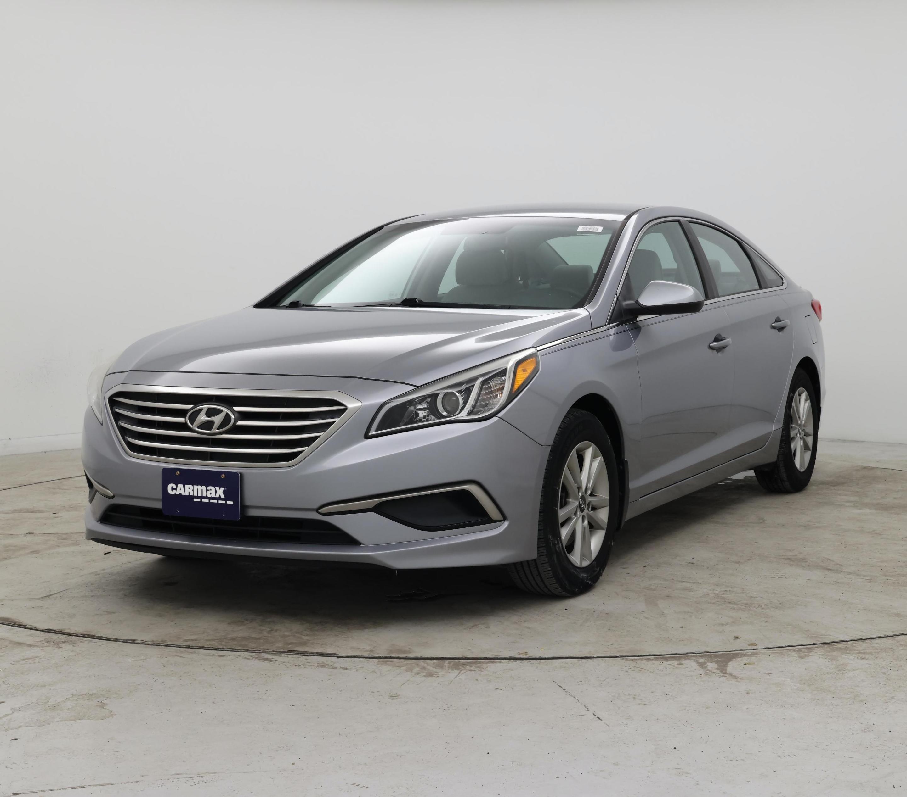Thumbnail: 2017 Hyundai Sonata - 4