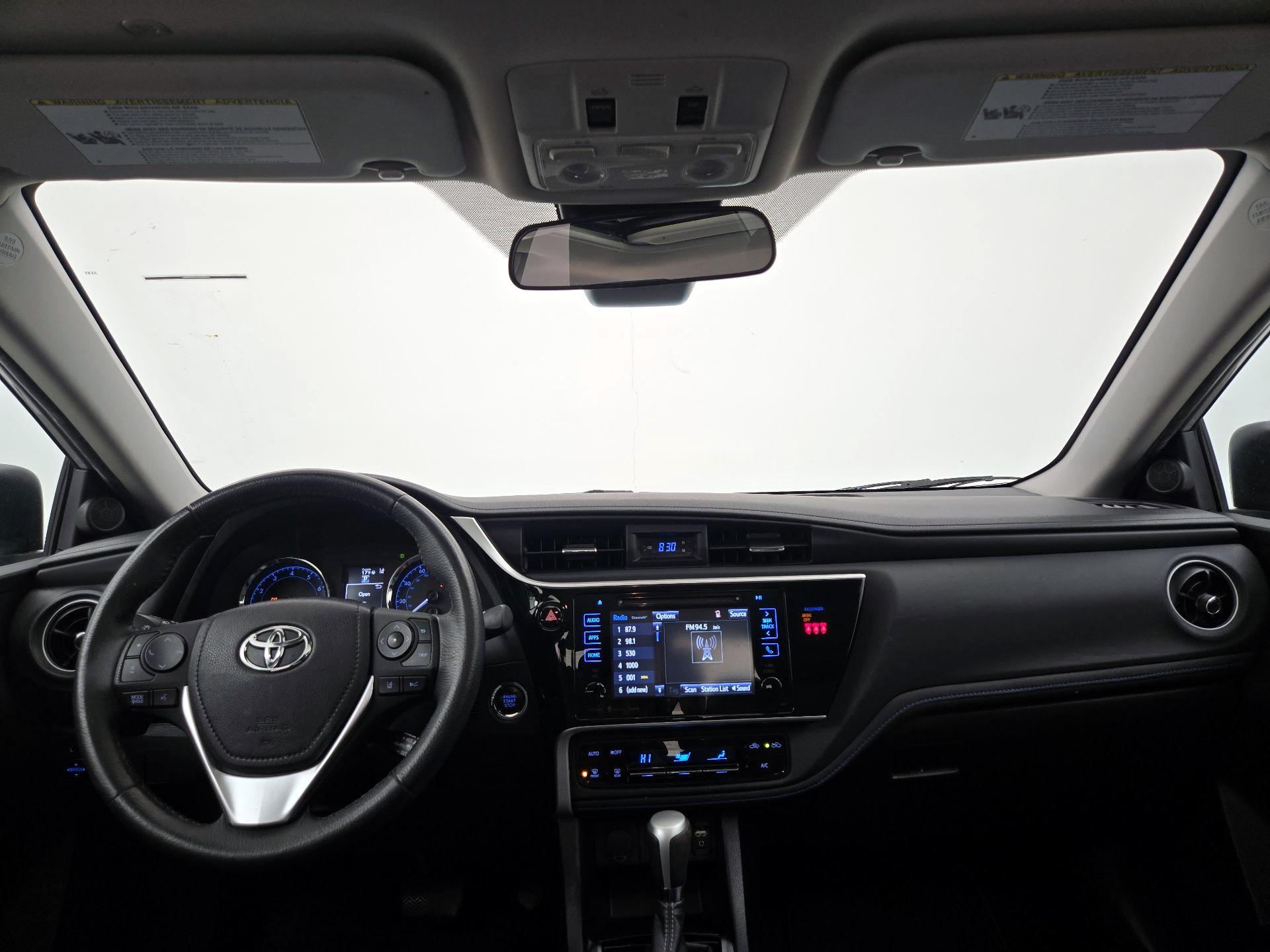 Thumbnail: 2018 Toyota Corolla - 9