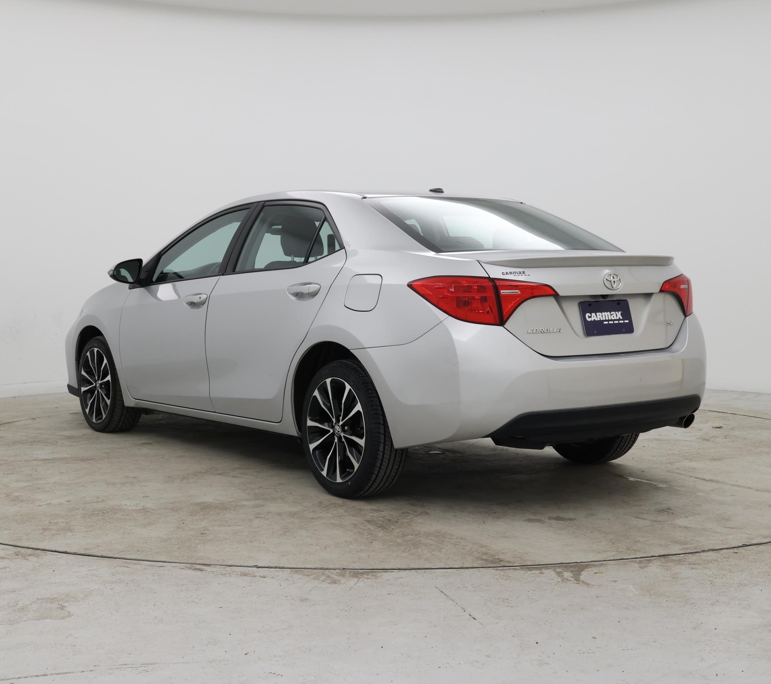 Thumbnail: 2018 Toyota Corolla - 2