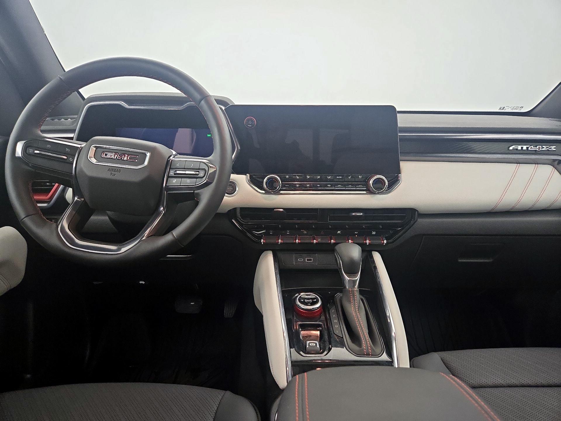 Thumbnail: 2024 GMC Canyon - 9