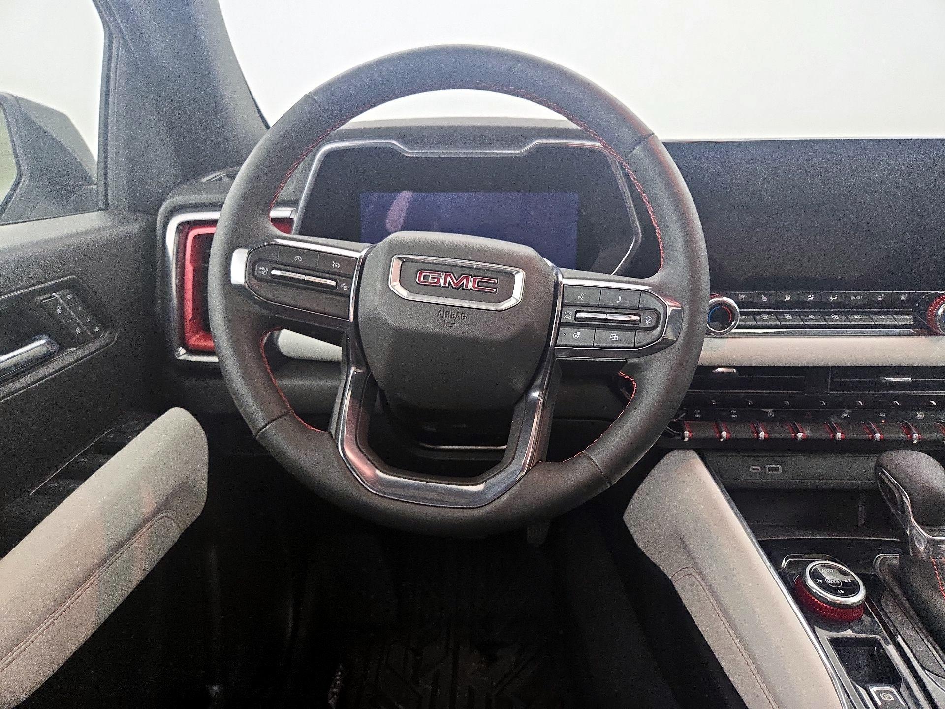 Thumbnail: 2024 GMC Canyon - 10