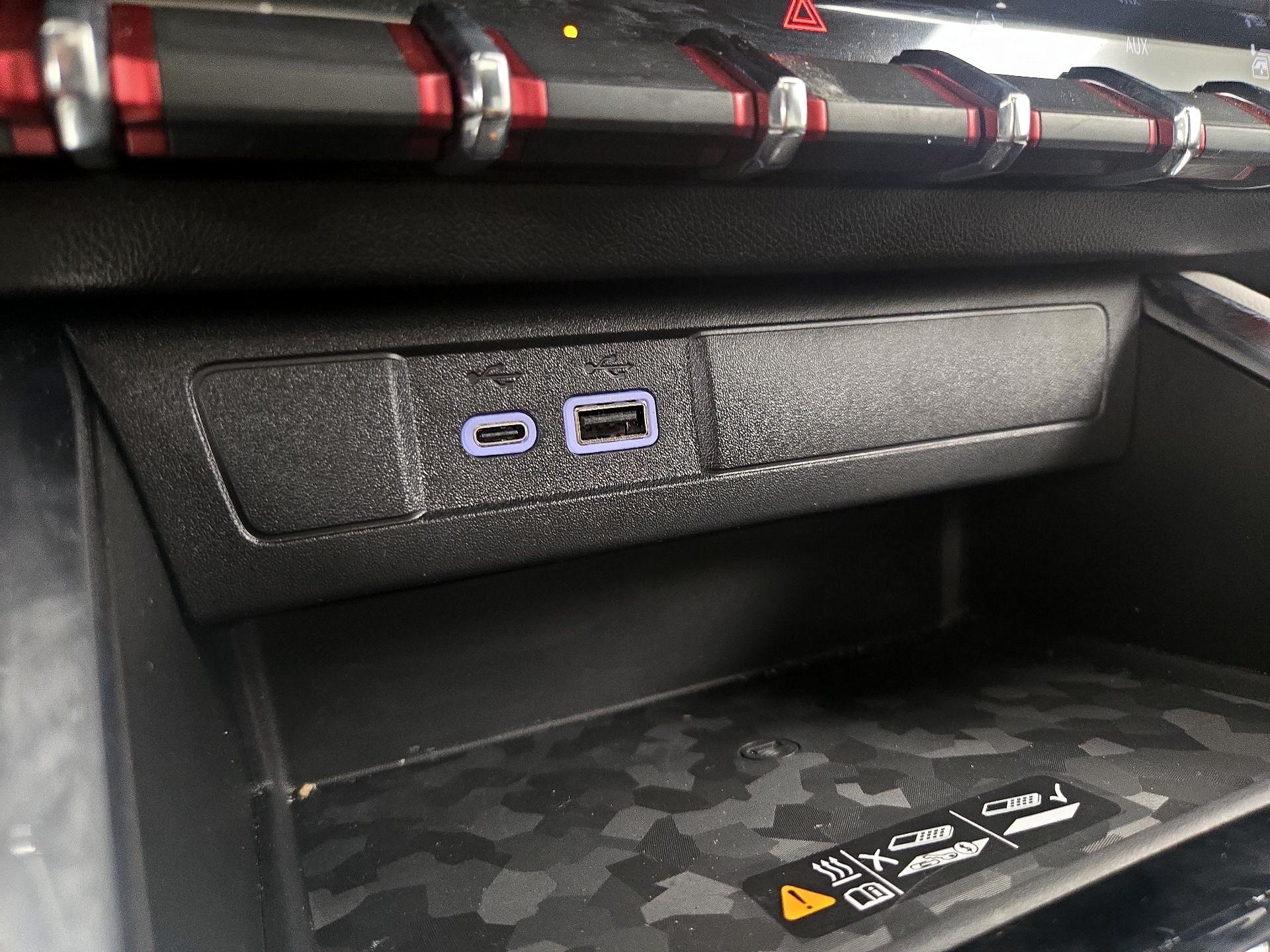 Thumbnail: 2024 GMC Canyon - 18