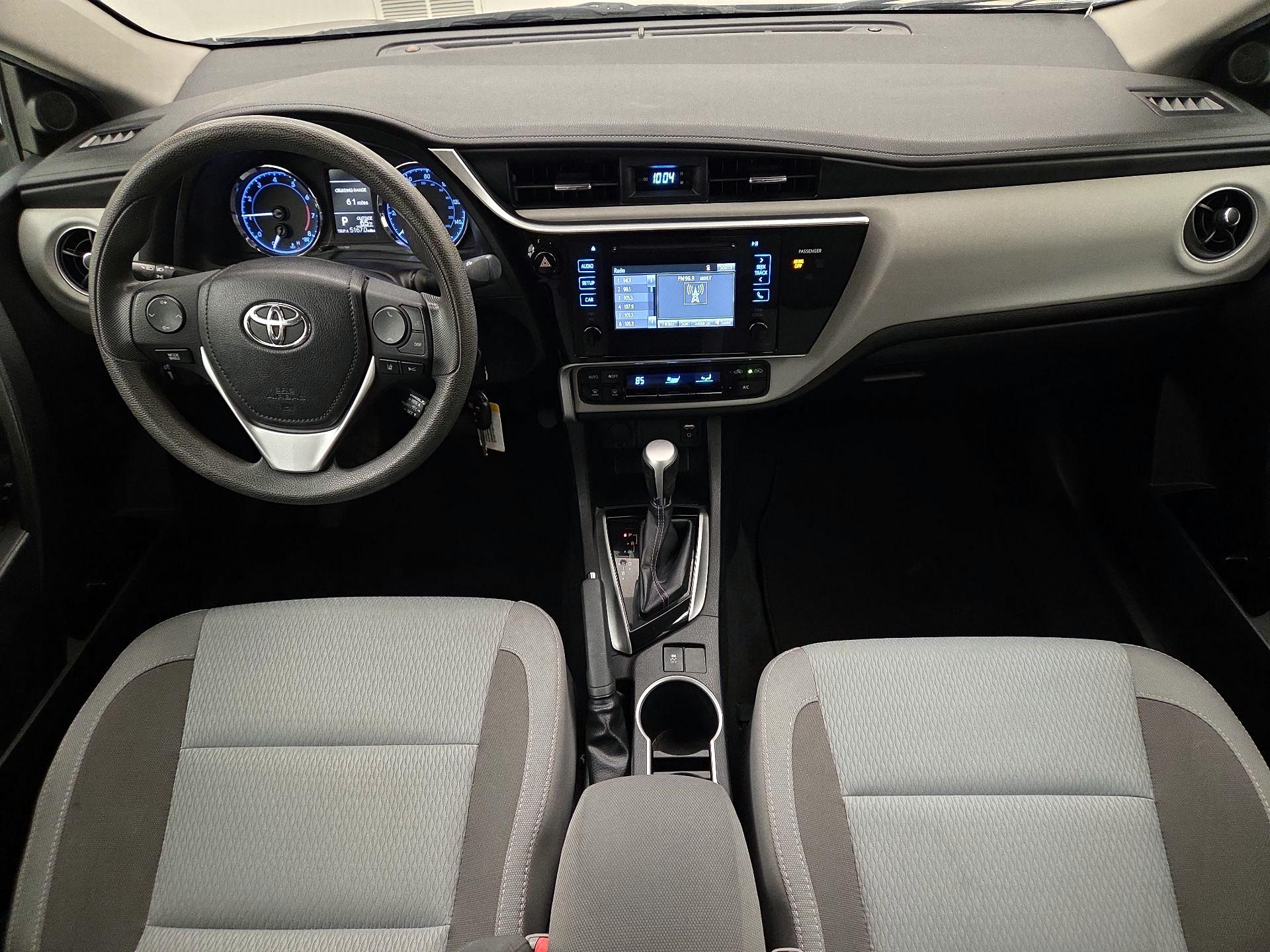 Thumbnail: 2017 Toyota Corolla - 9