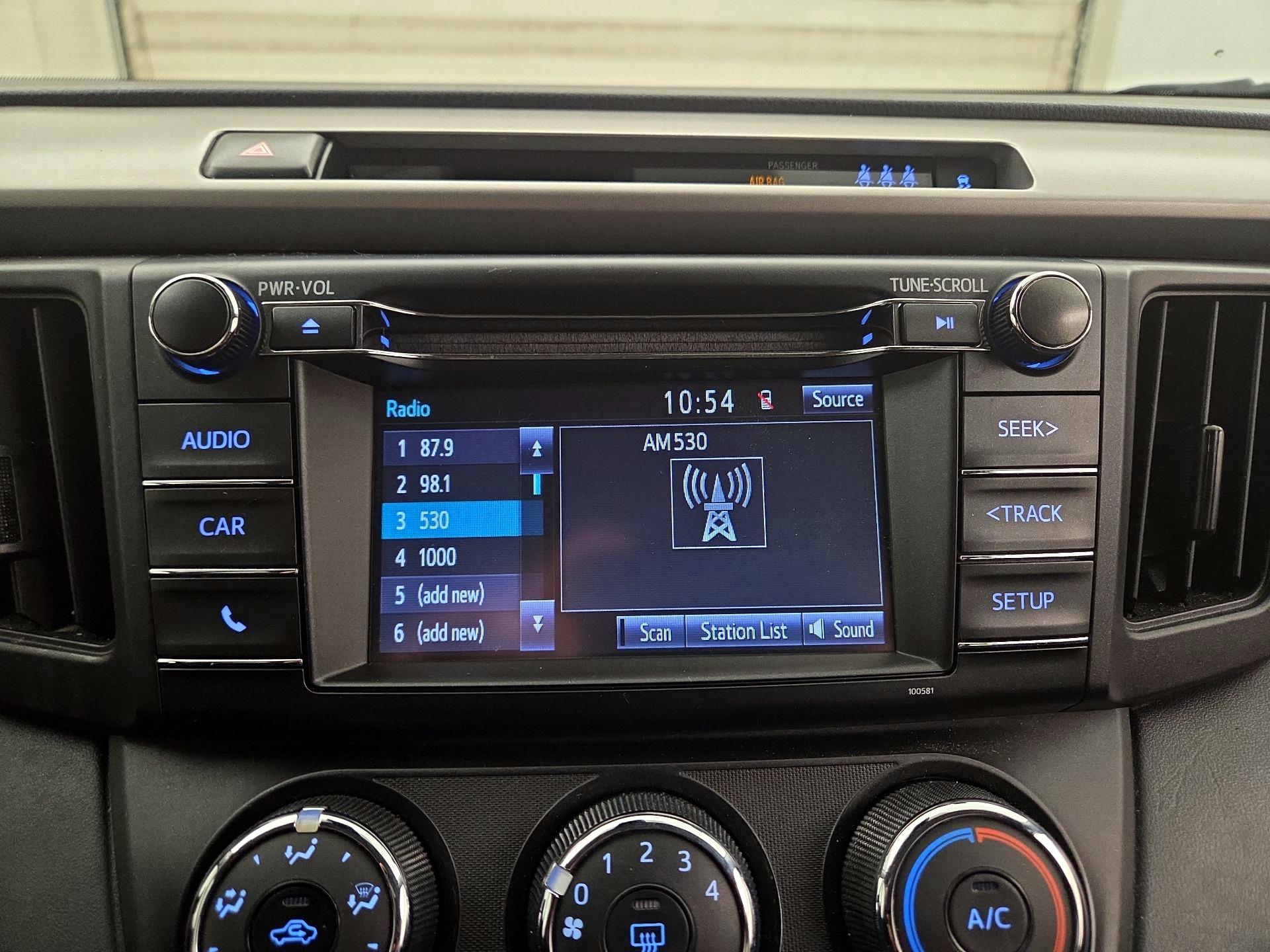 Thumbnail: 2017 Toyota RAV4 - 15