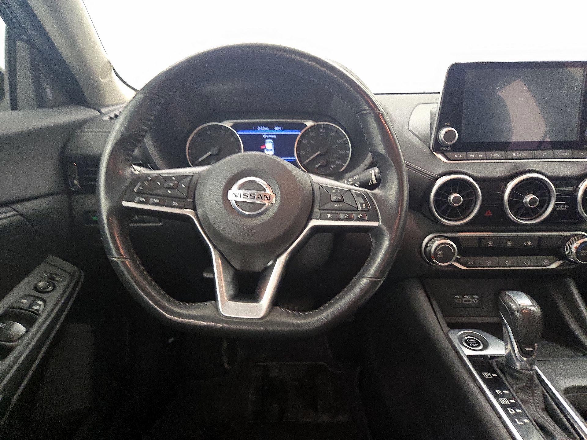 Thumbnail: 2022 Nissan Sentra - 10