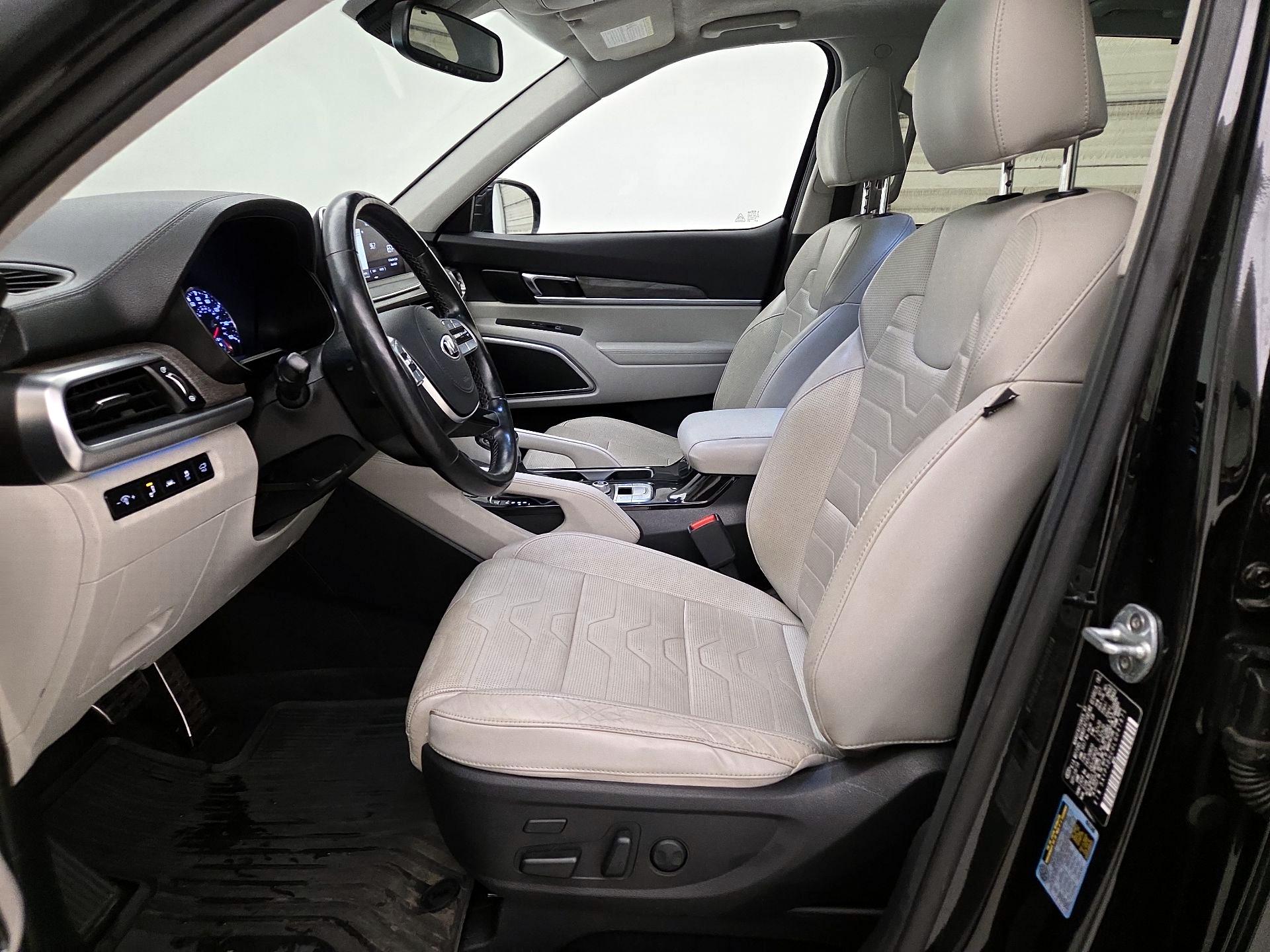 Thumbnail: 2020 Kia Telluride - 11