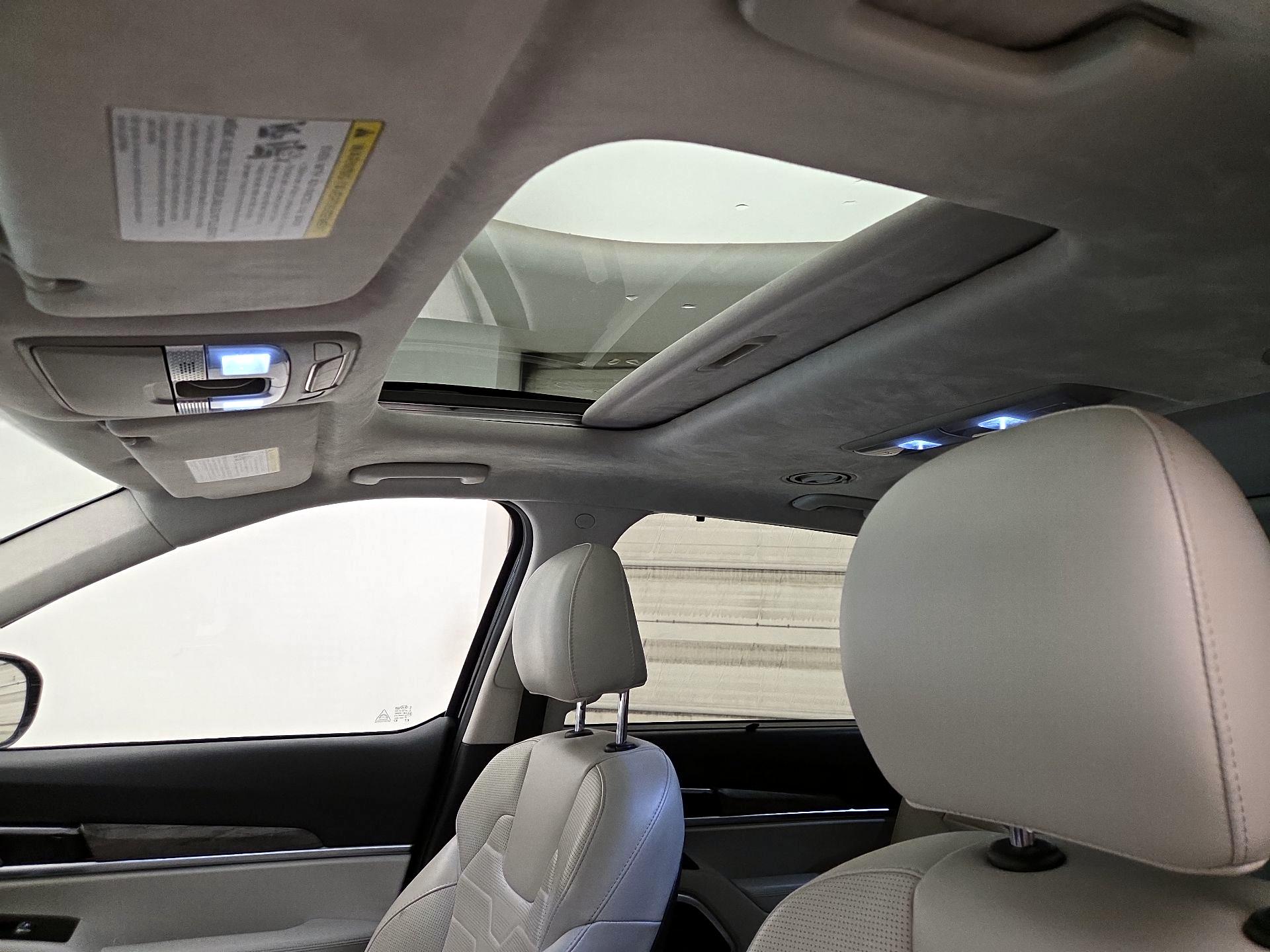 Thumbnail: 2020 Kia Telluride - 20