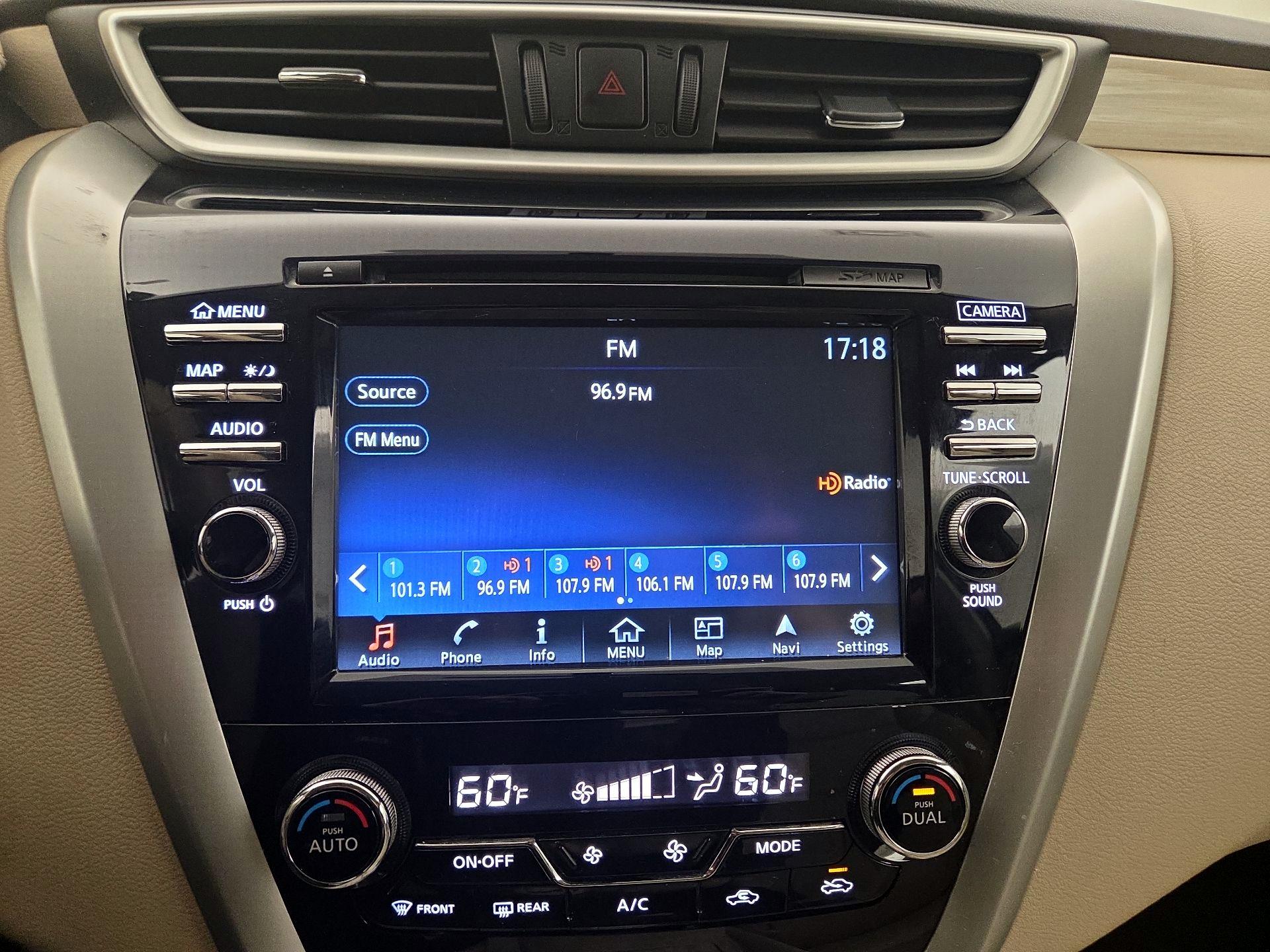 Thumbnail: 2017 Nissan Murano - 16