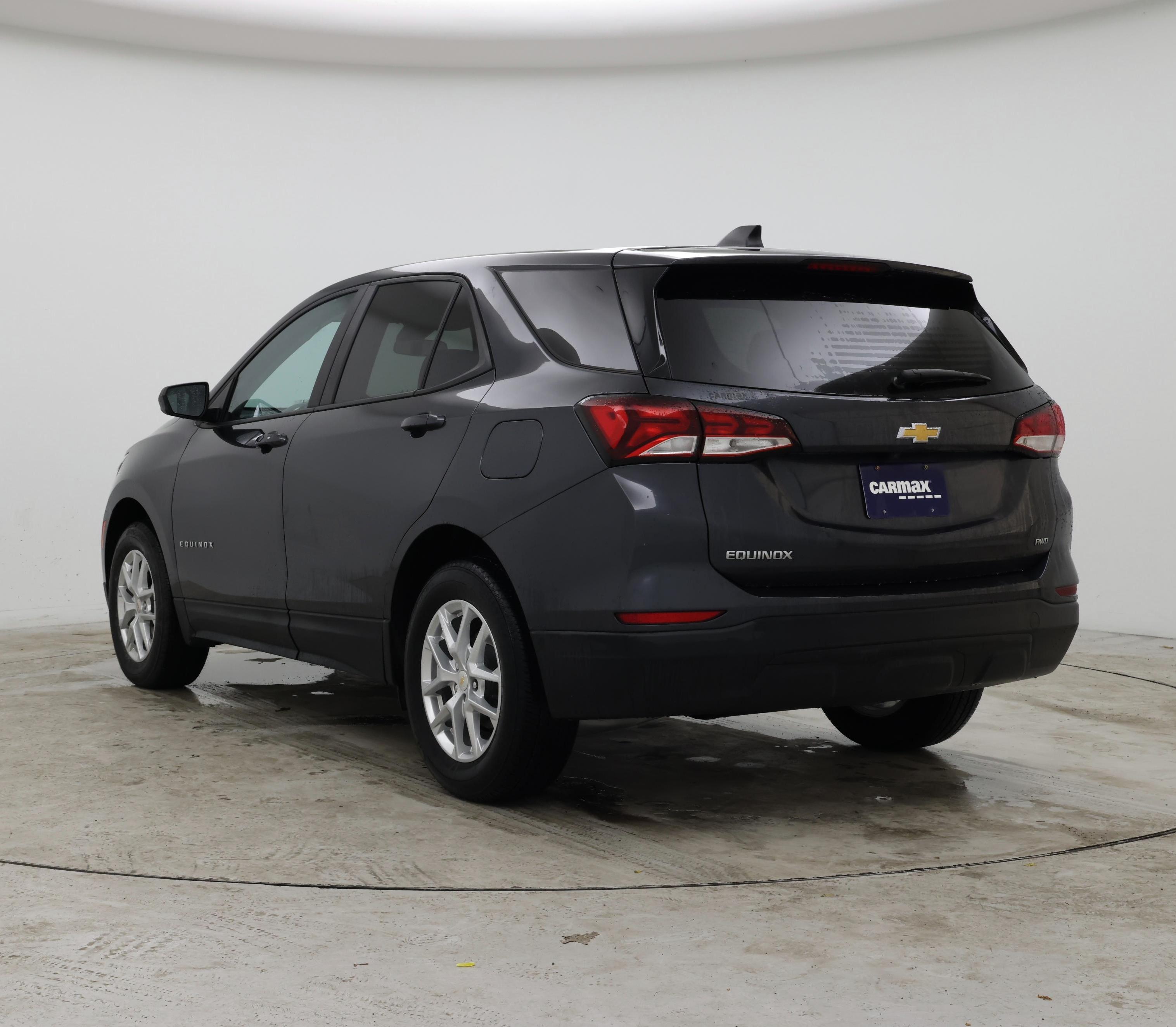 Thumbnail: 2022 Chevrolet Equinox - 2